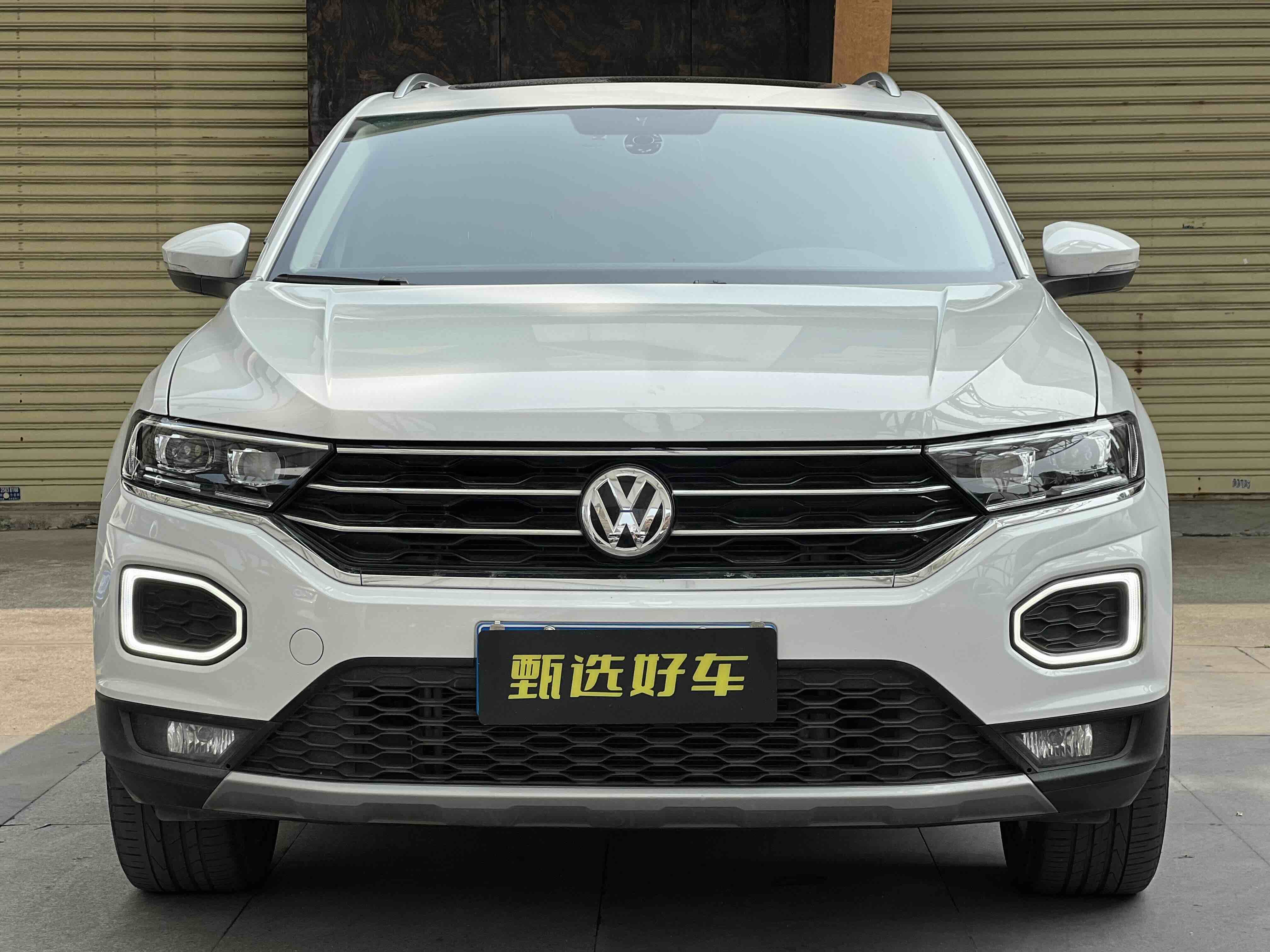 T-Roc 2020 #2 T-Roc 2020 car image #2