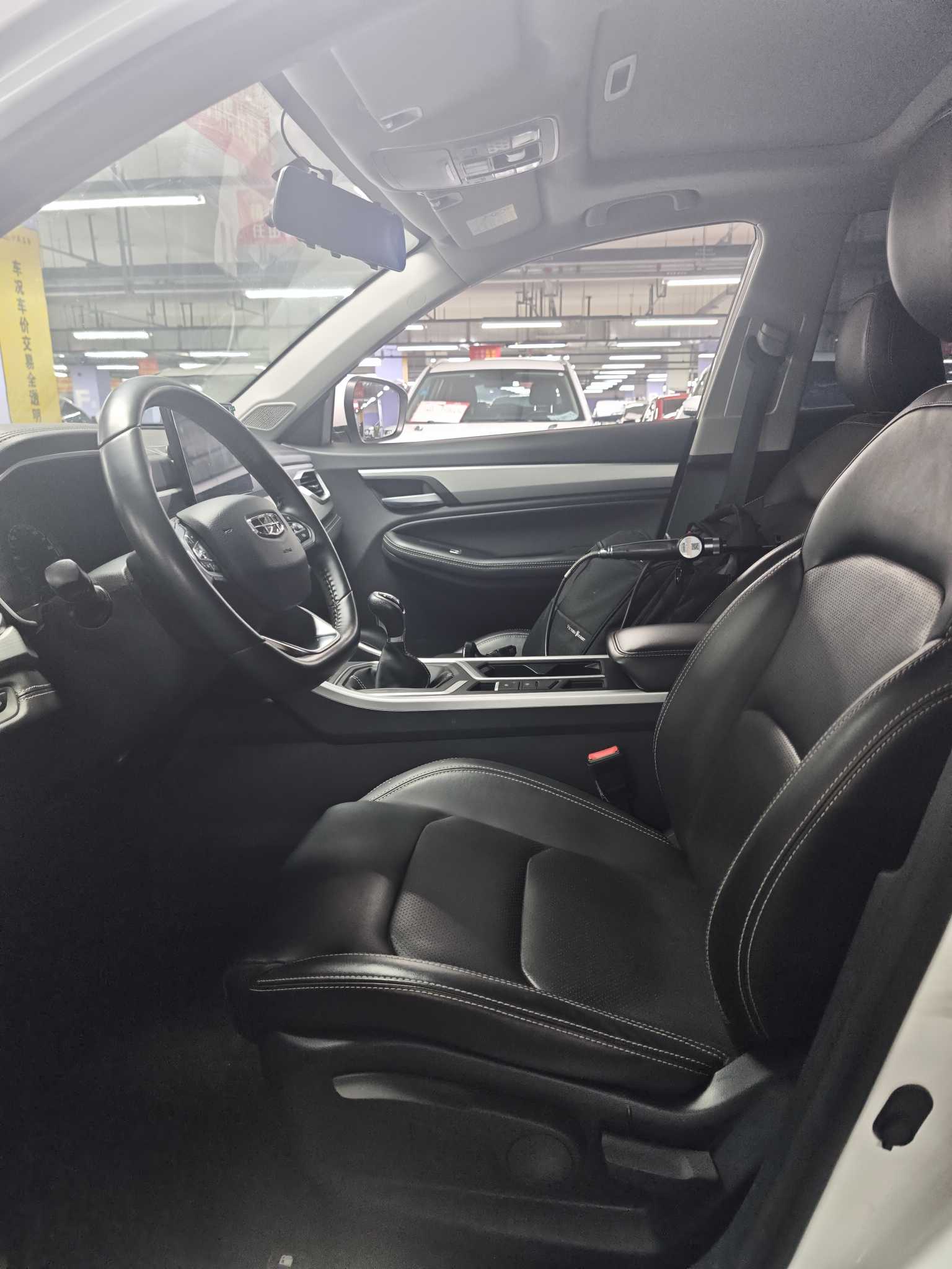 GEELY Vision X6 2021 #2 GEELY Vision X6 2021 car image #2