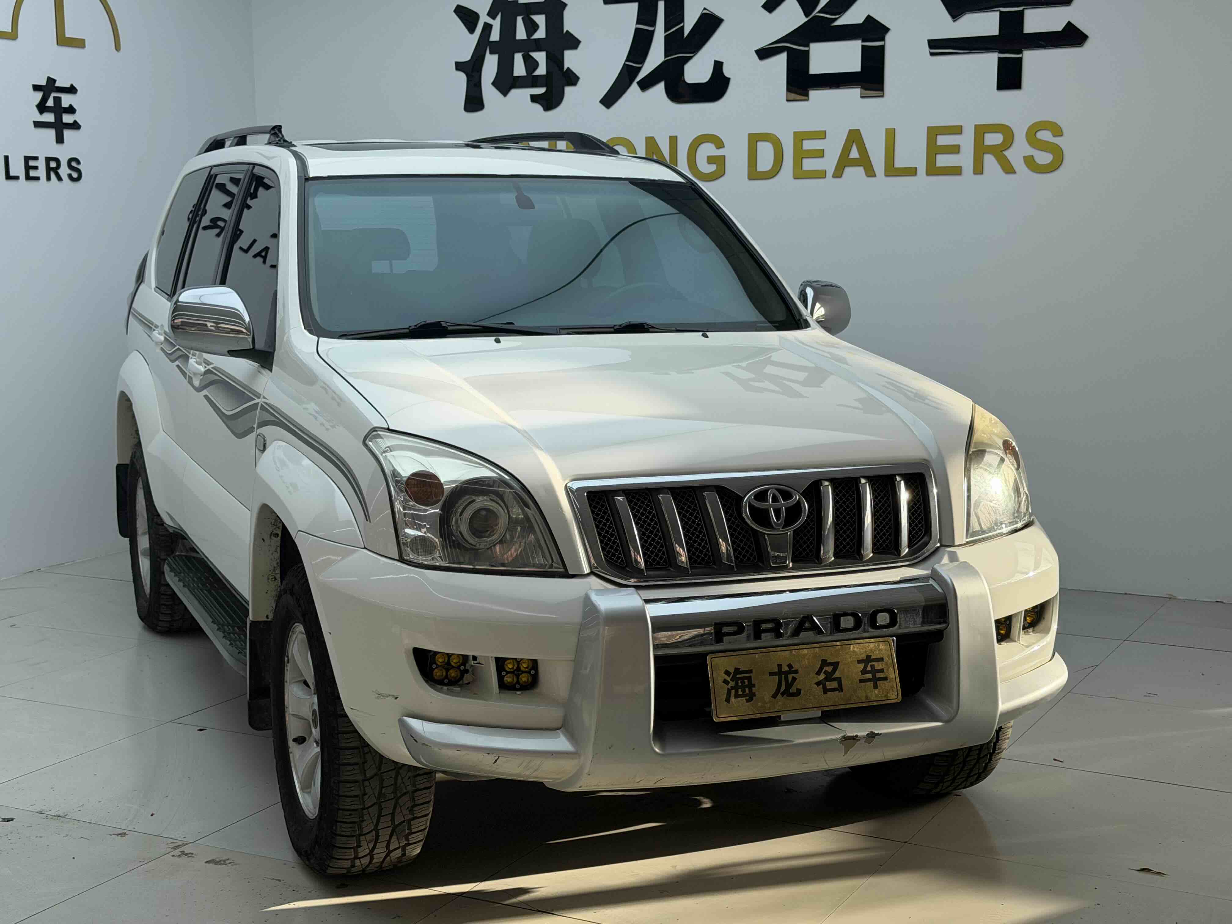 Toyota Land Cruiser Prado 2004 car image #2