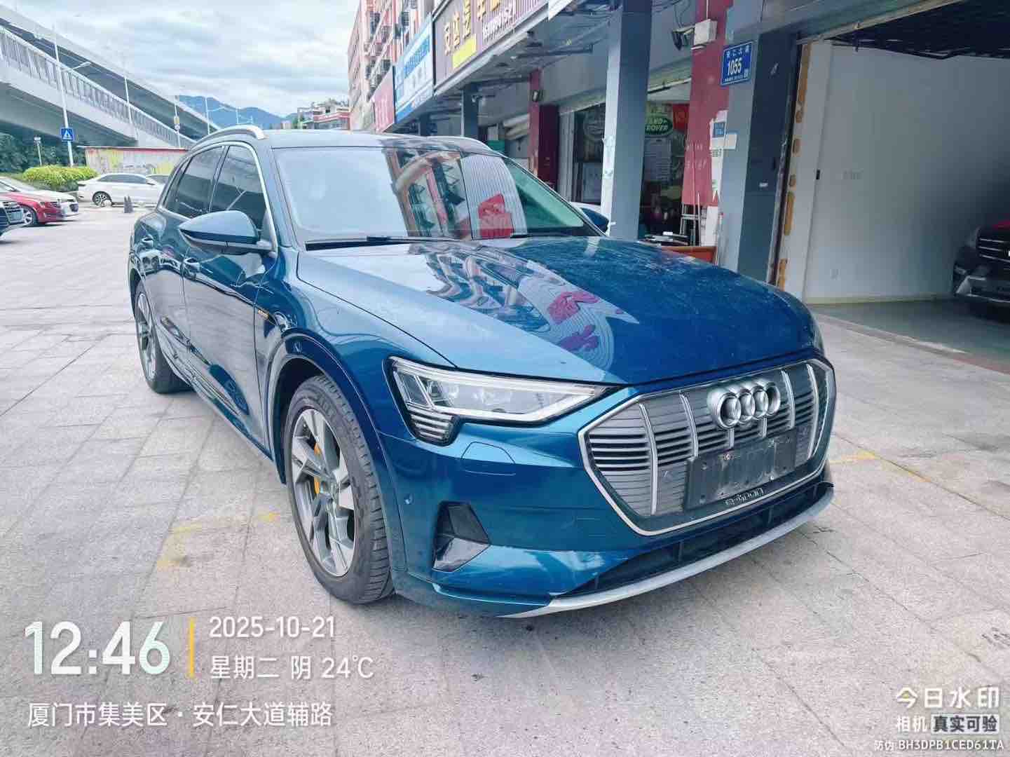 Audi e-tron (Imported) 2020 car image #2