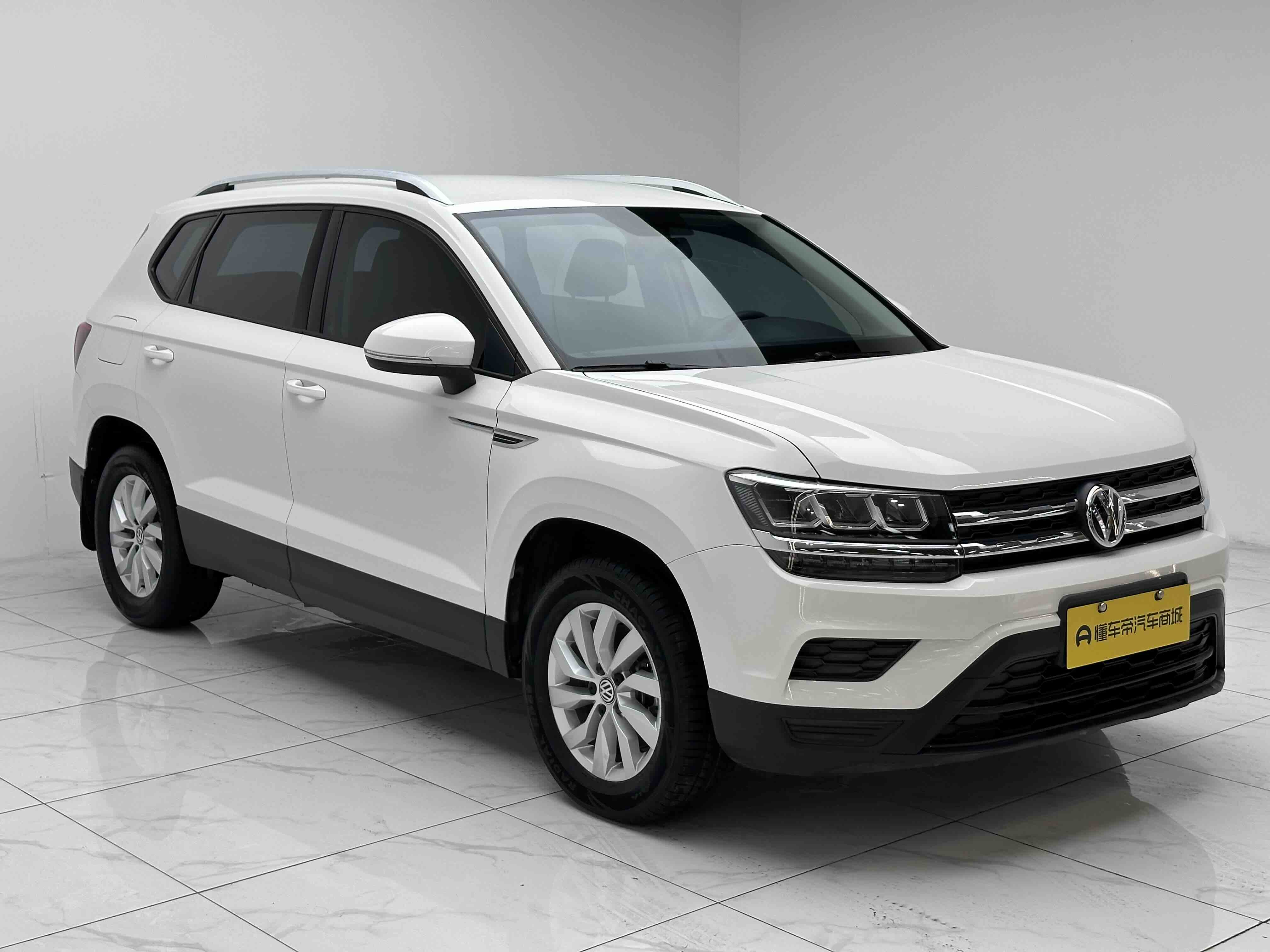 Volkswagen Tharu 2020 car image #2