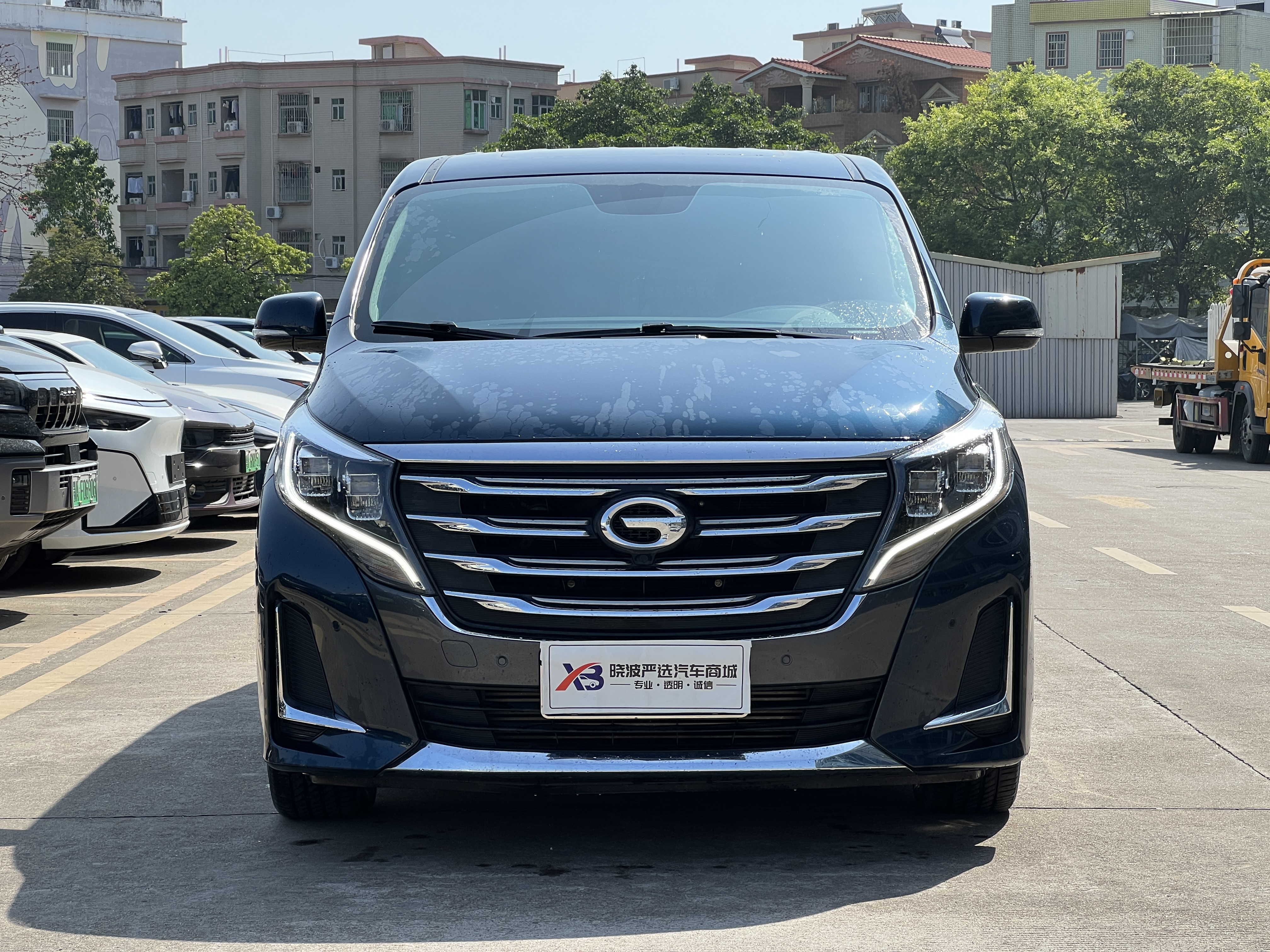 广汽传祺 传祺M8 2020 汽车图片 #2