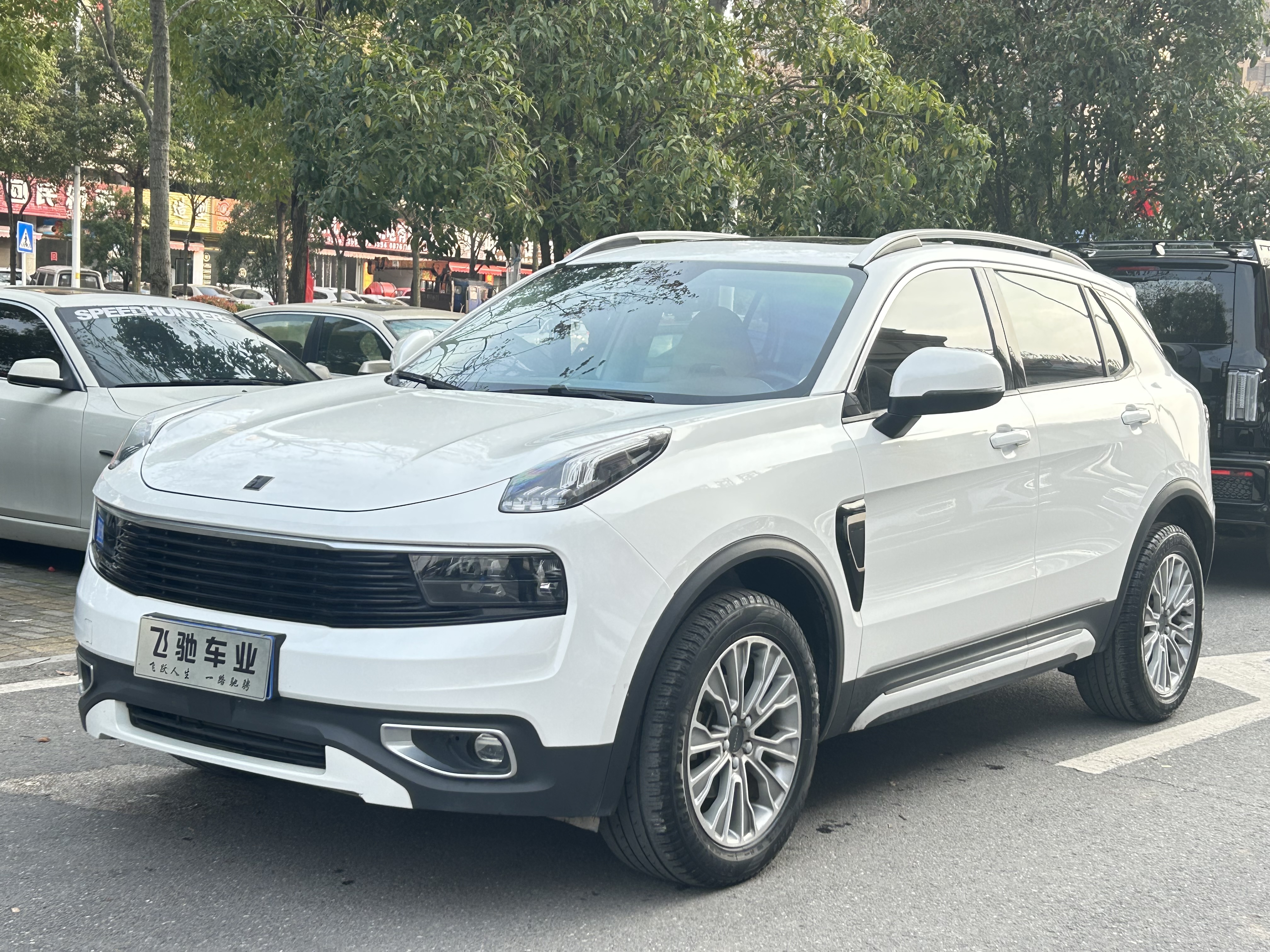 Lynk & Co 01 2021 car image #2