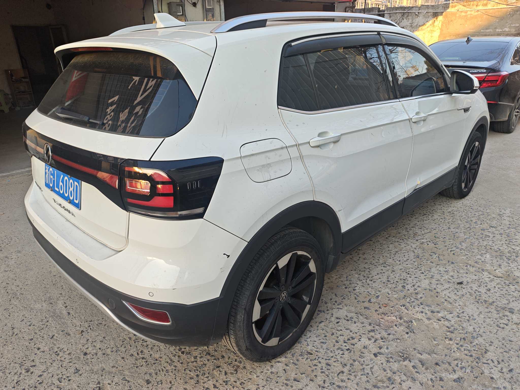 Volkswagen Tacqua 2020 car image #2