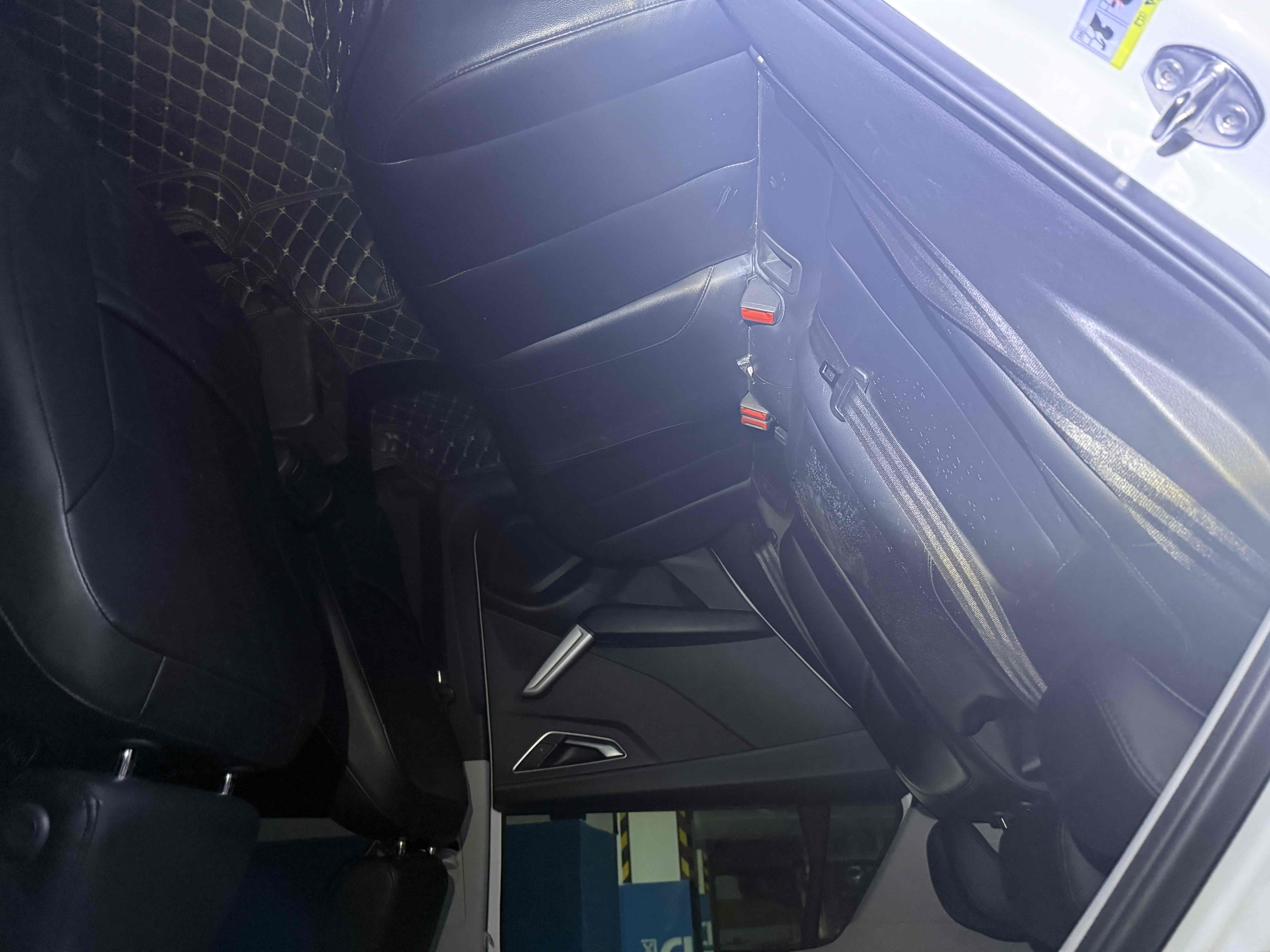Q2L 2020 #2 Q2L 2020 car image #2