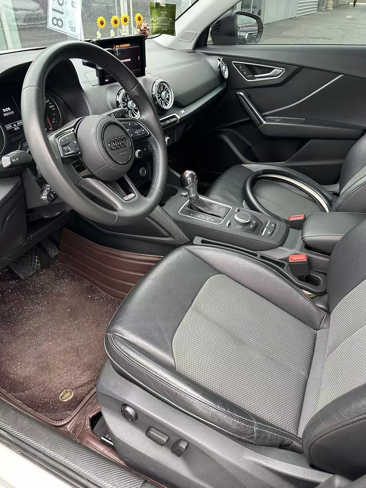 Q2L 2020 #2 Q2L 2020 car image #2