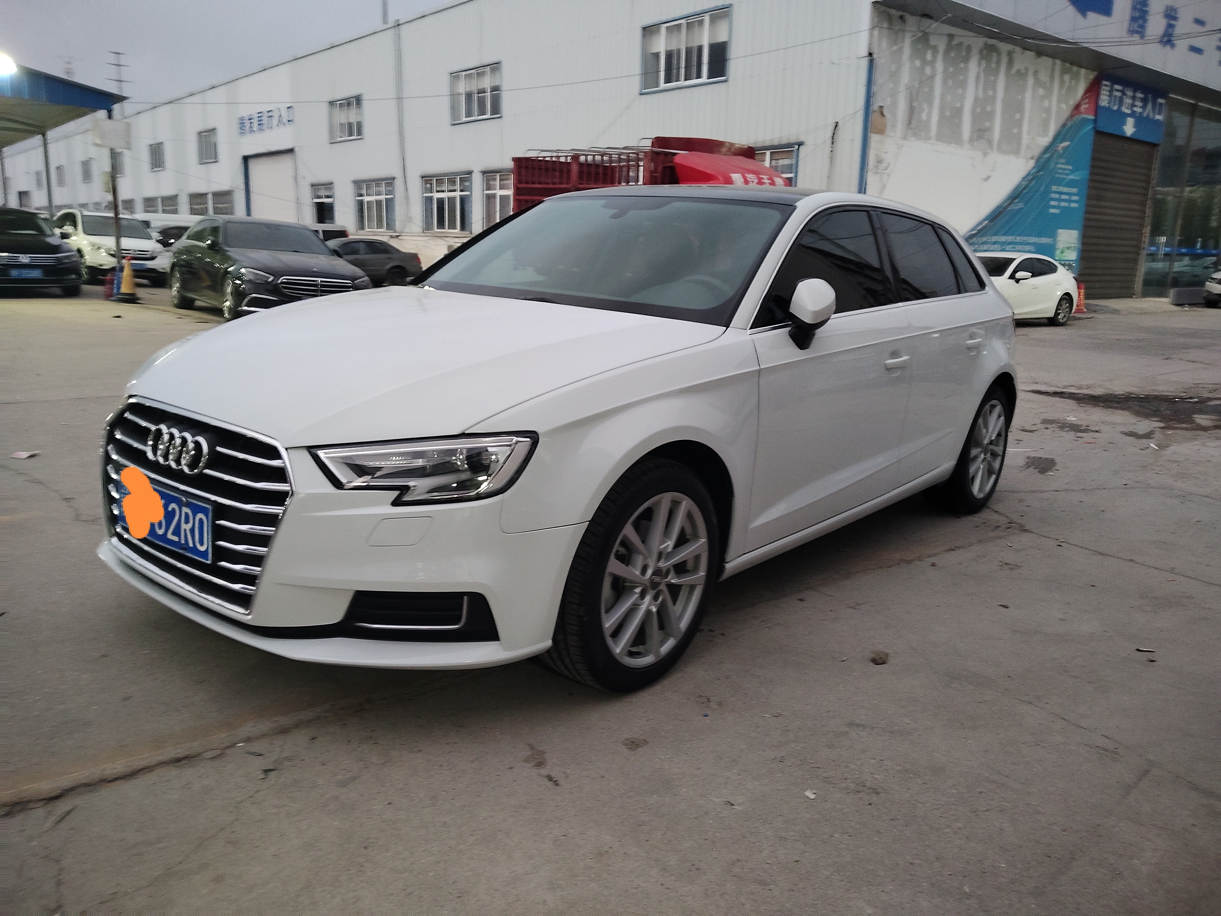 Audi A3 2019 car image #2