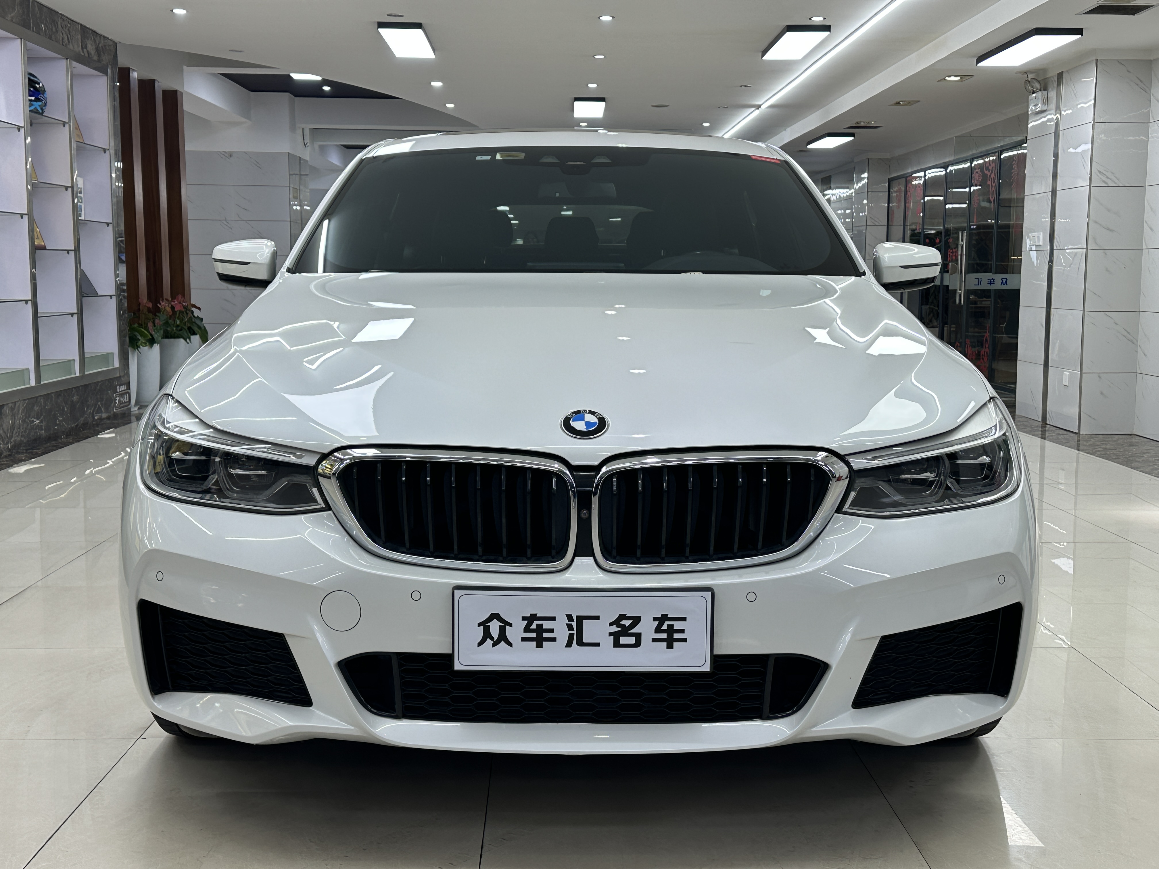 BMW 6 Series GT 2020 #2 BMW 6 Series GT 2020 immagine di auto #2