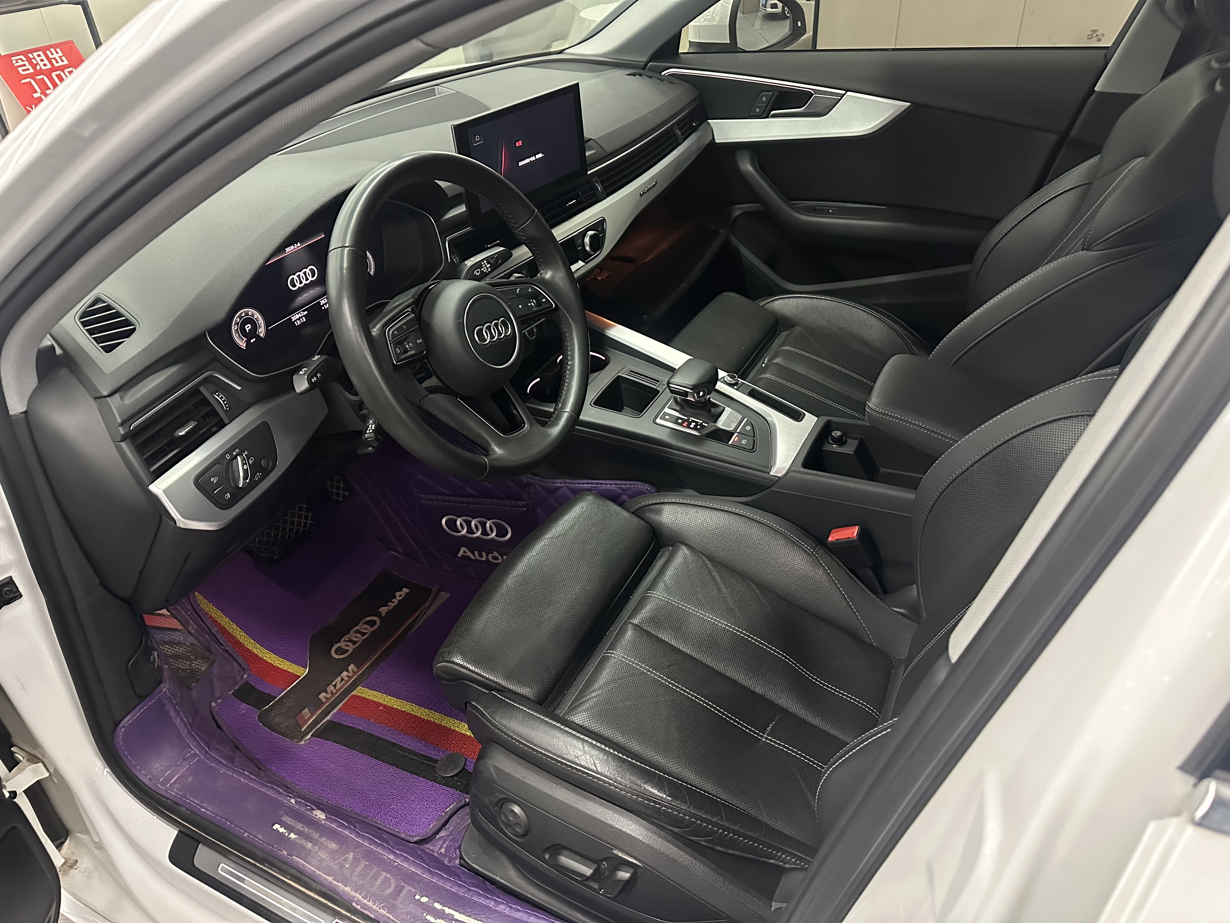Audi A4L 2022 car image #2