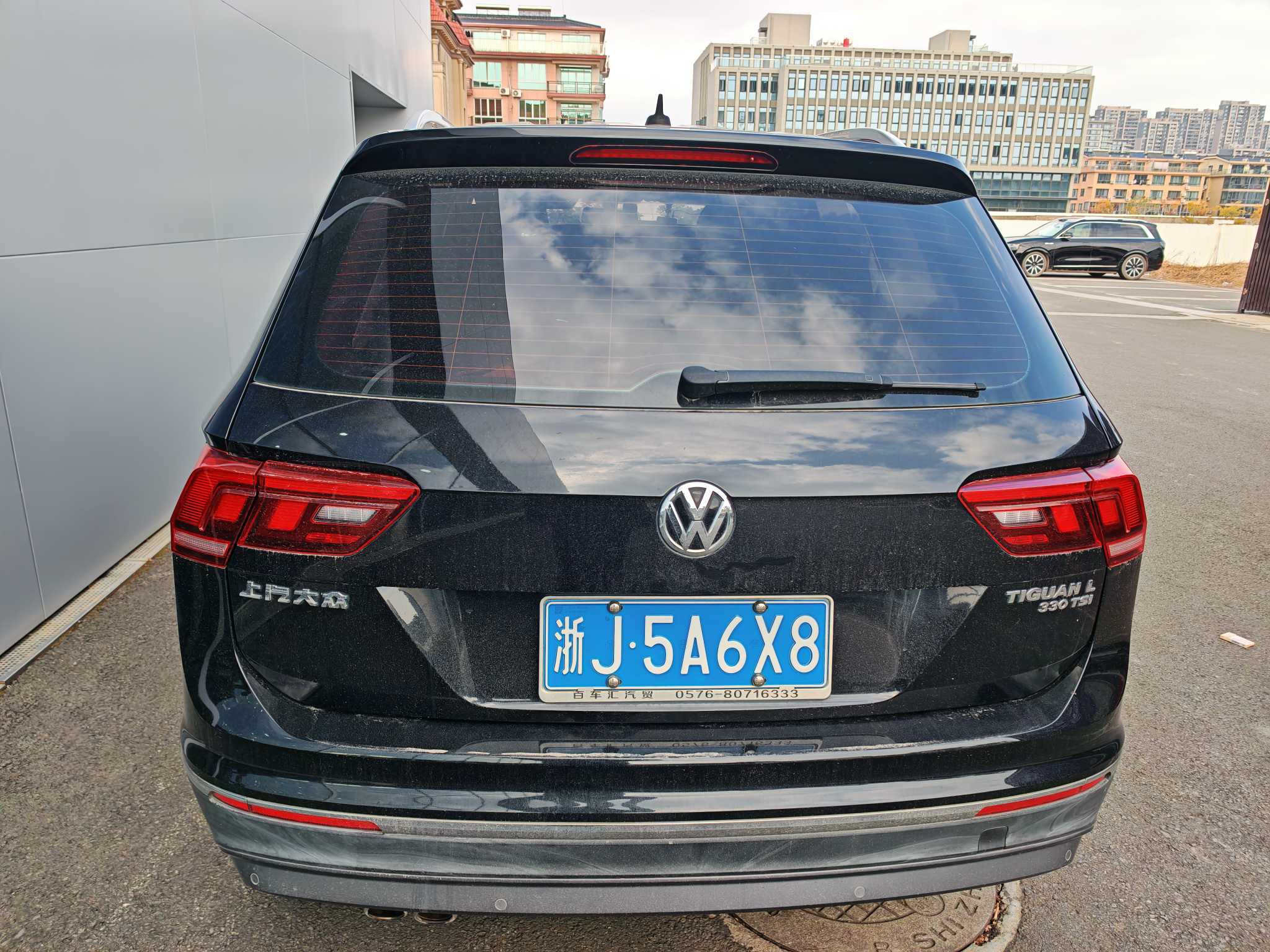 Volkswagen Tiguan L 2020 #2 Volkswagen Tiguan L 2020 car image #2