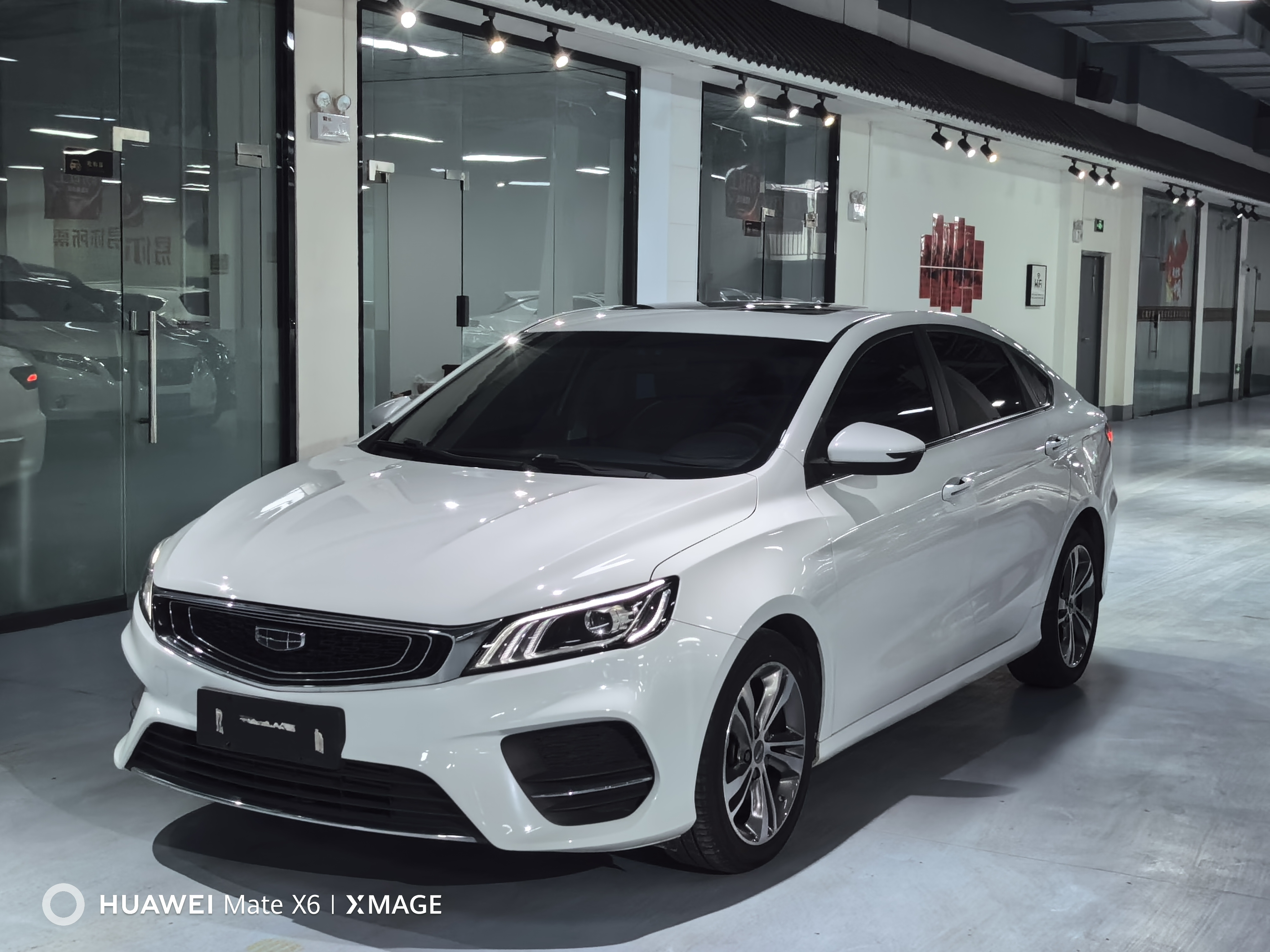 GEELY Binray 2020 immagine di auto #2