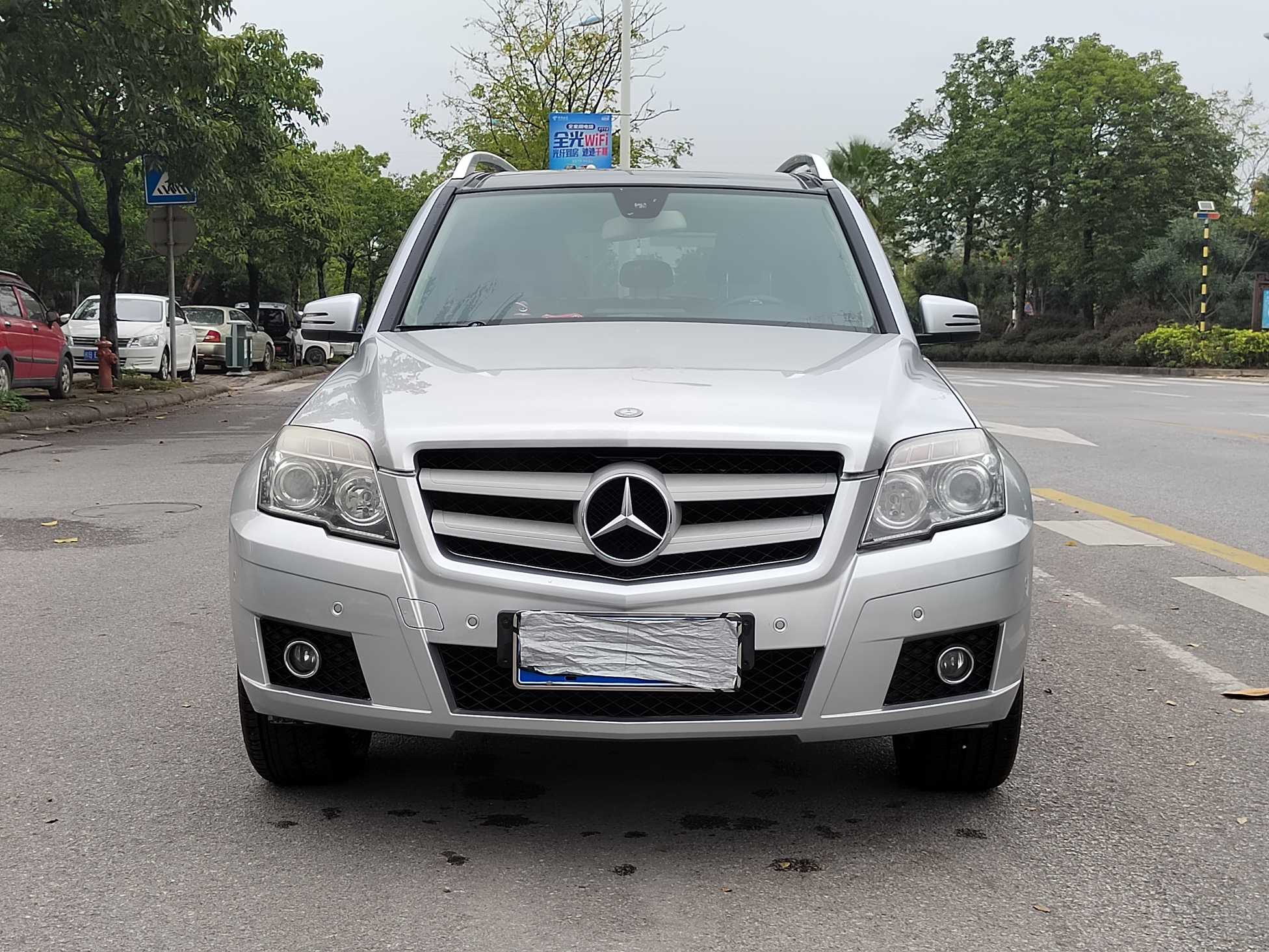 Mercedes-Benz GLK Class (Imported) 2011 immagine di auto #2