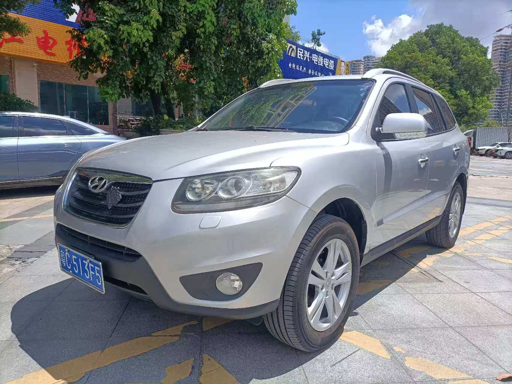 Hyundai Santa Fe Classic 2010 #2 Hyundai Santa Fe Classic 2010 car image #2