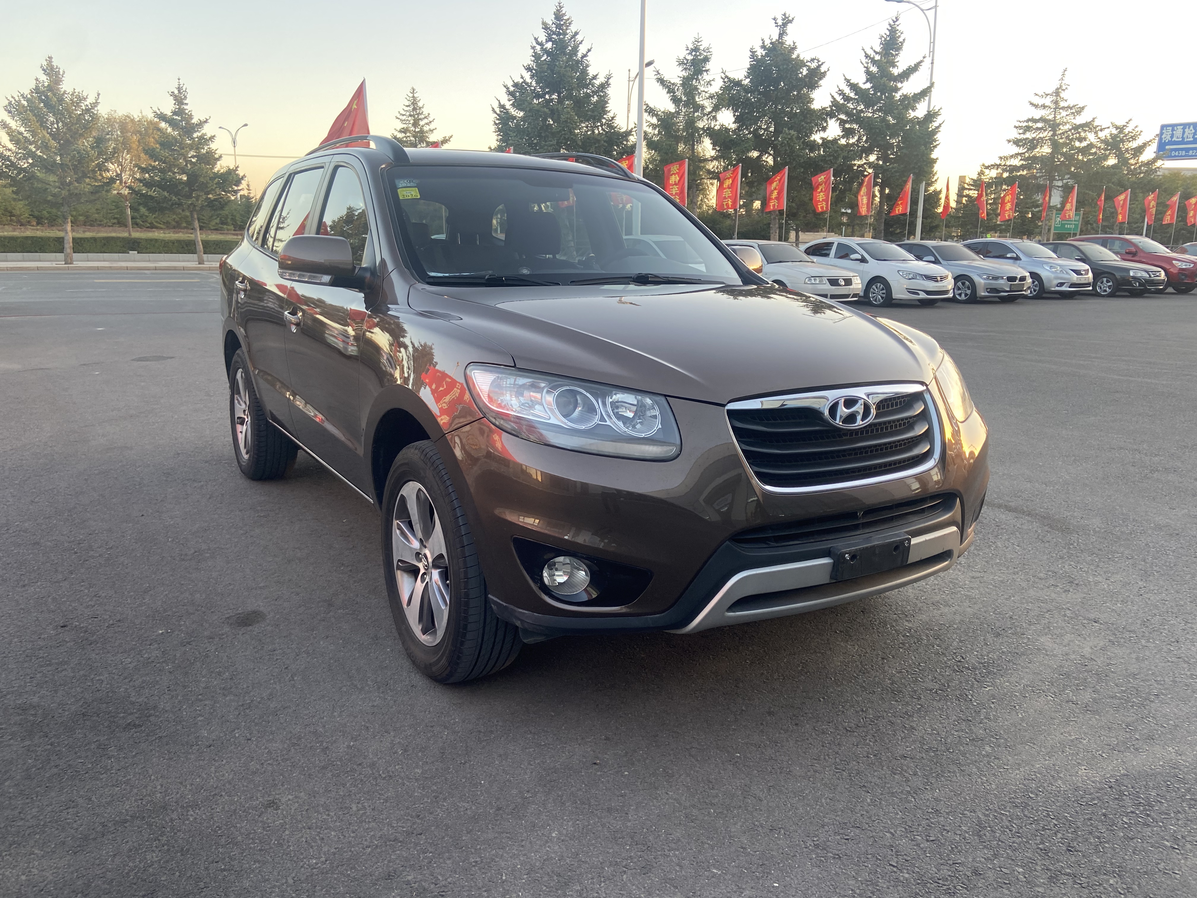 Hyundai Santa Fe Classic 2012 car image #2