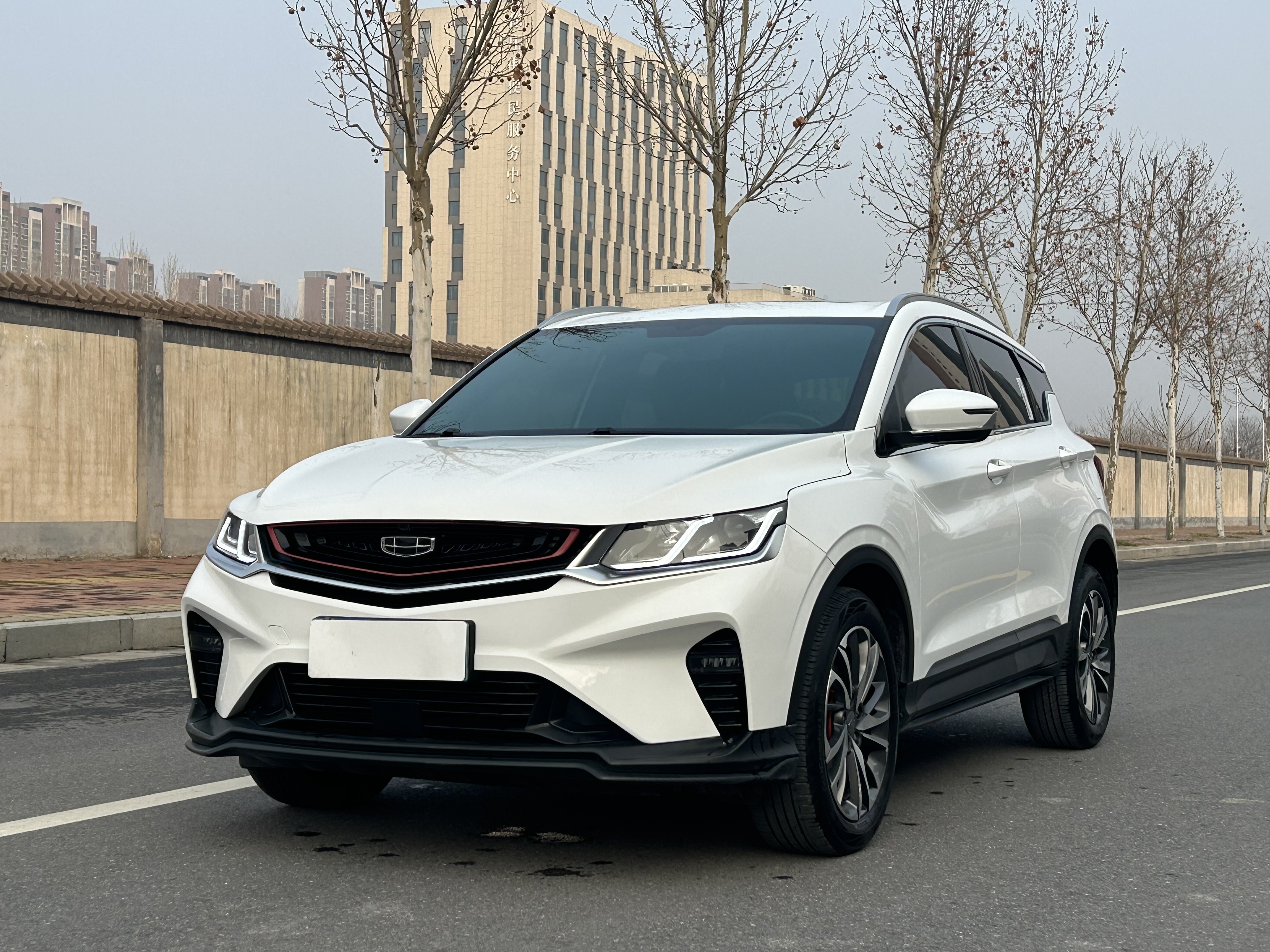 GEELY Coolray 2020 #2 GEELY Coolray 2020 car image #2