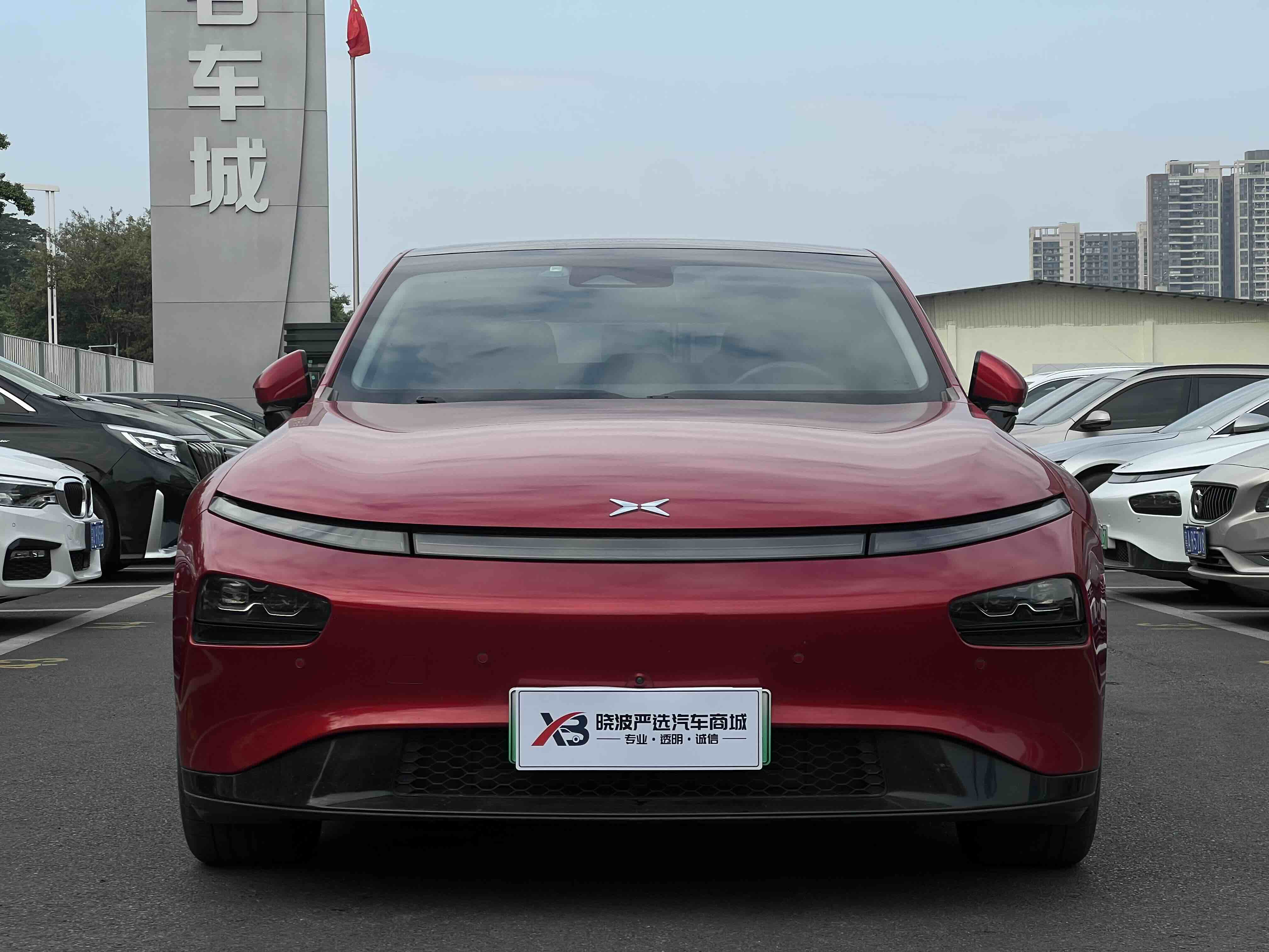 Xpeng P7 2021 car image #2