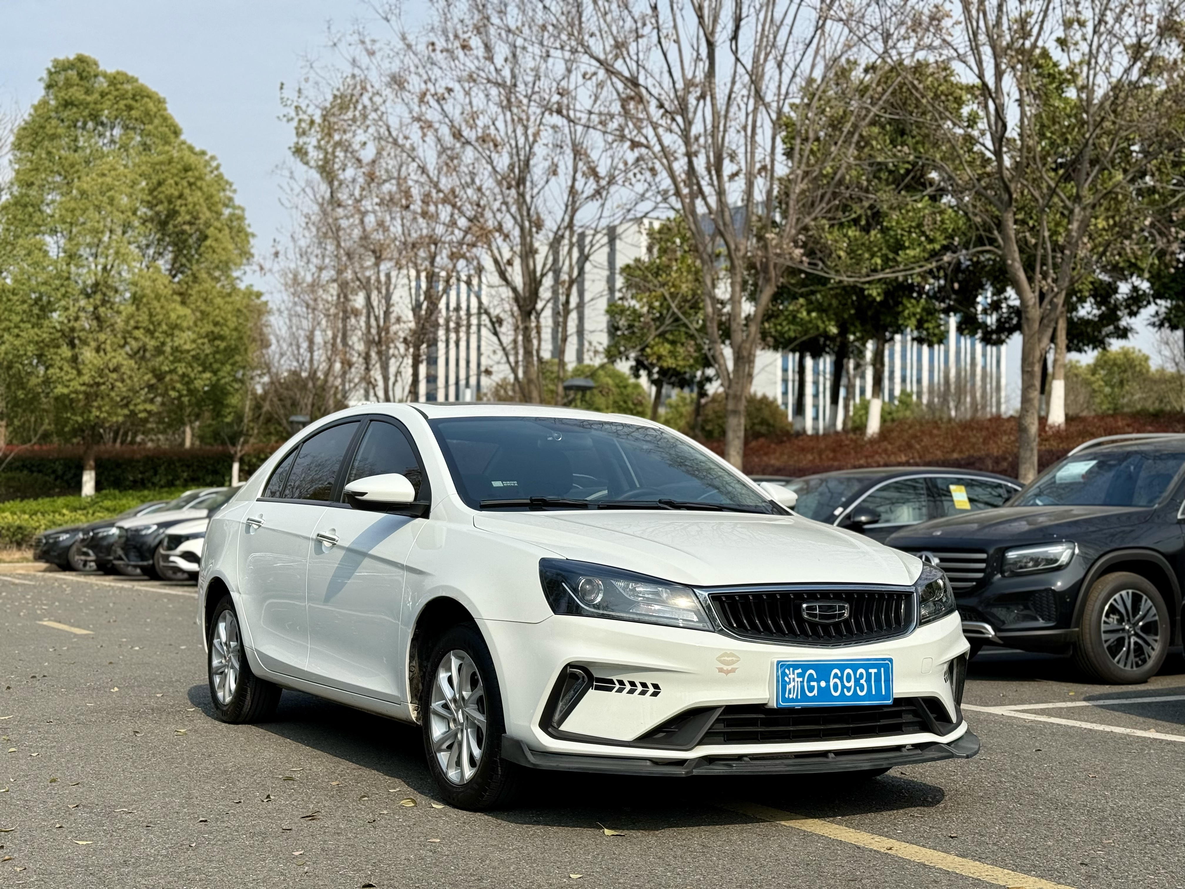 GEELY Emgrand 2021 #2 GEELY Emgrand 2021 car image #2