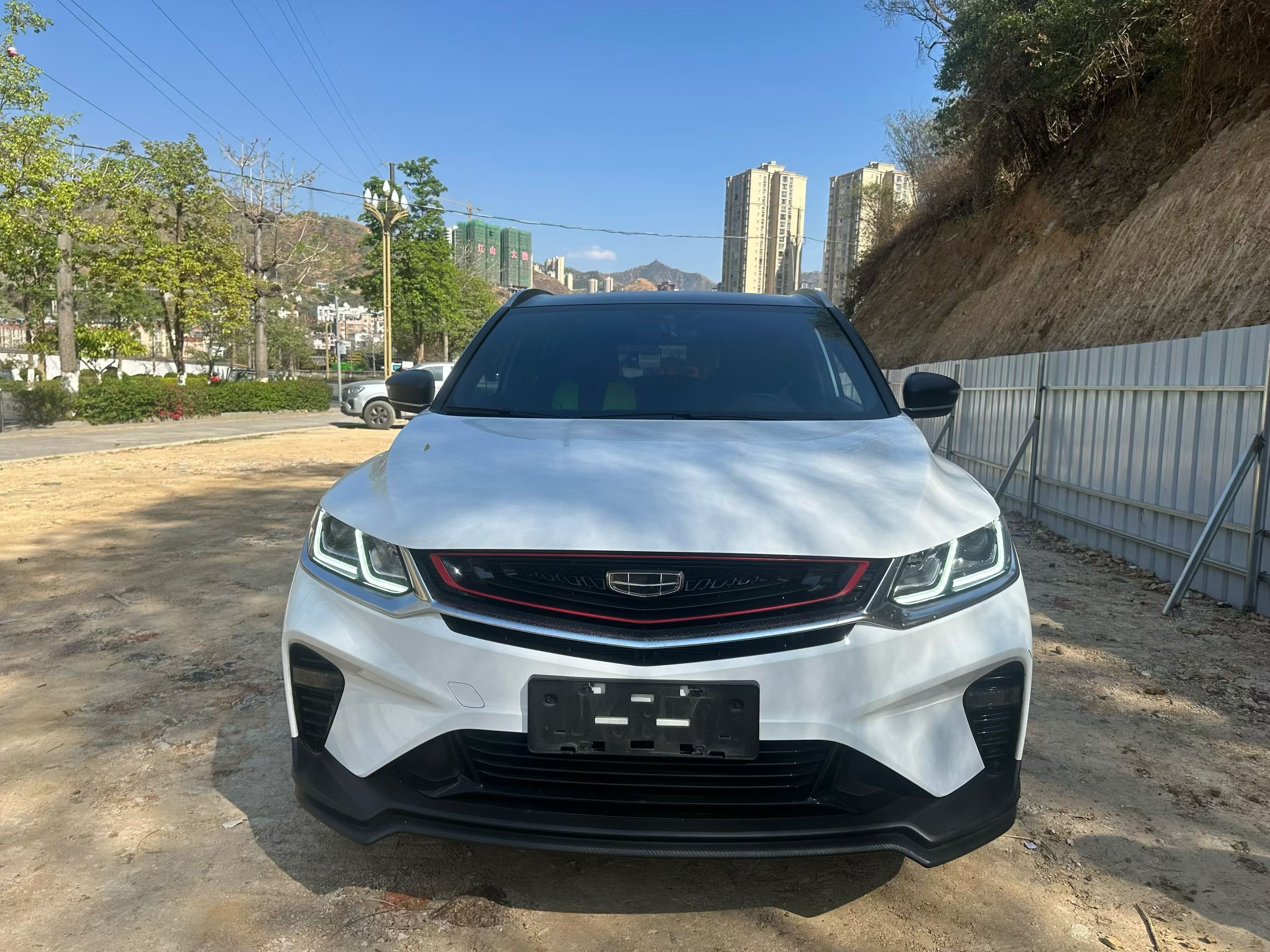 GEELY Coolray 2020 #2 GEELY Coolray 2020 car image #2