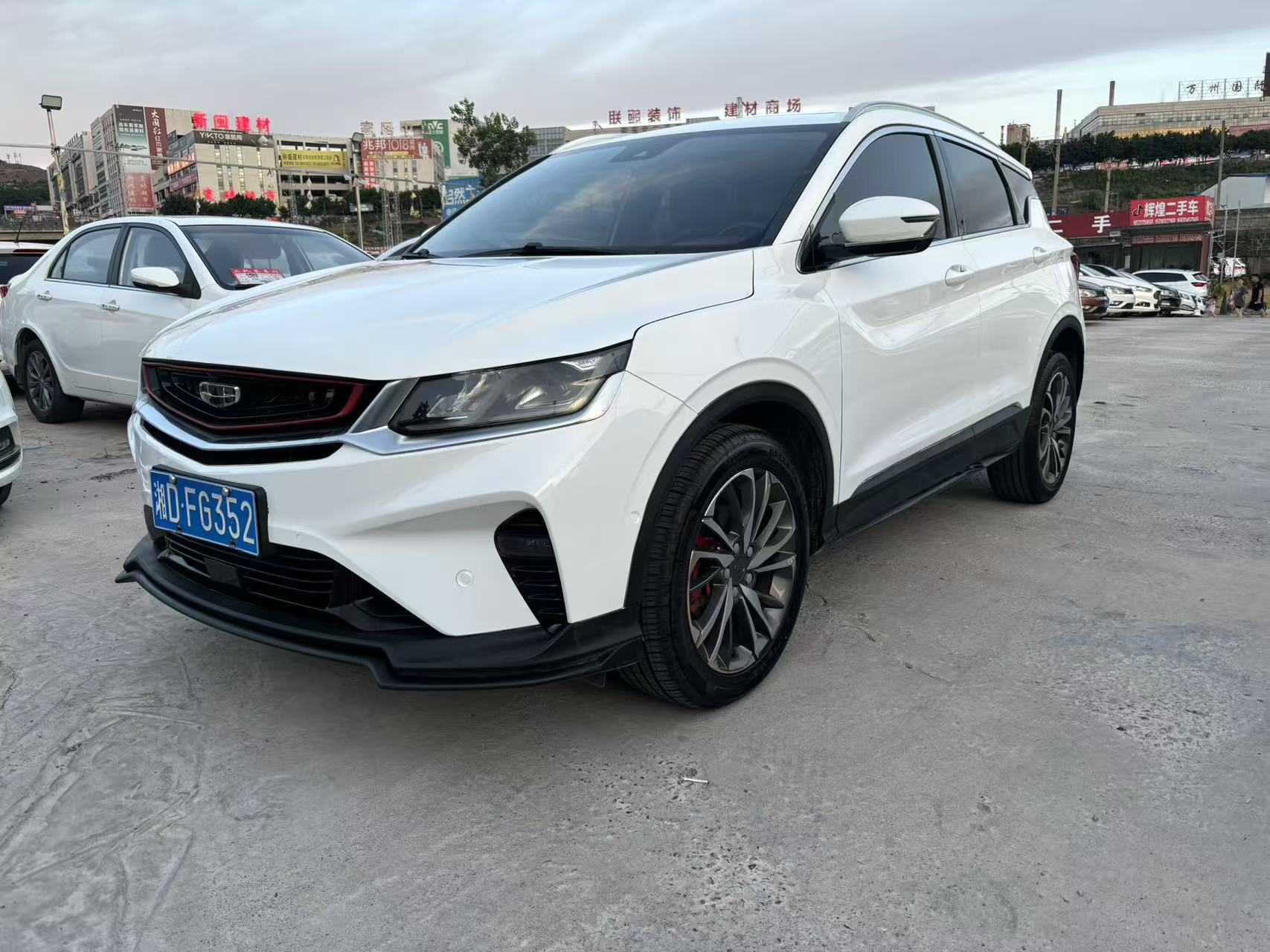 GEELY Coolray 2019 #2 GEELY Coolray 2019 car image #2