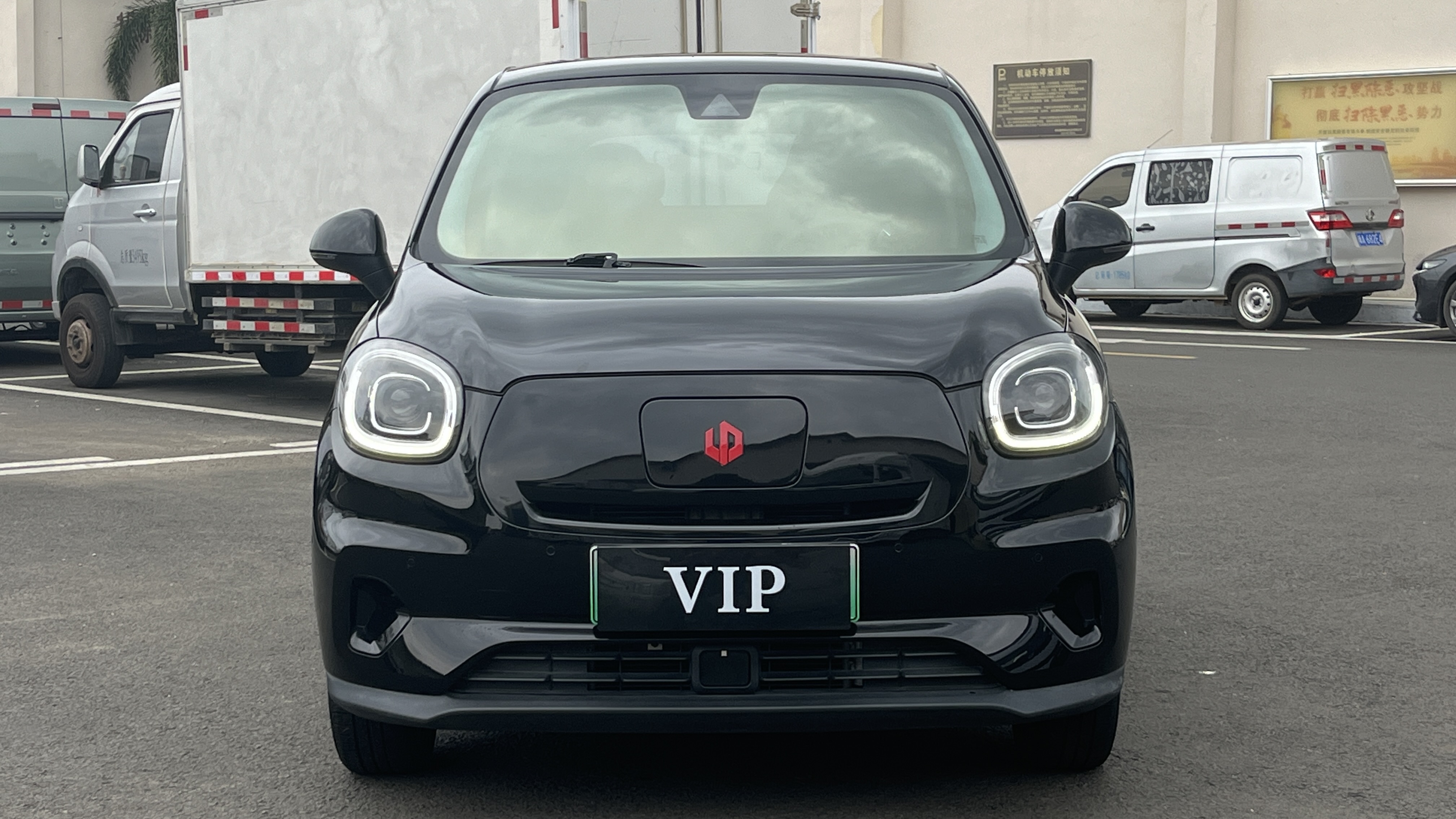 零跑汽车 零跑T03 2021 汽车图片 #2