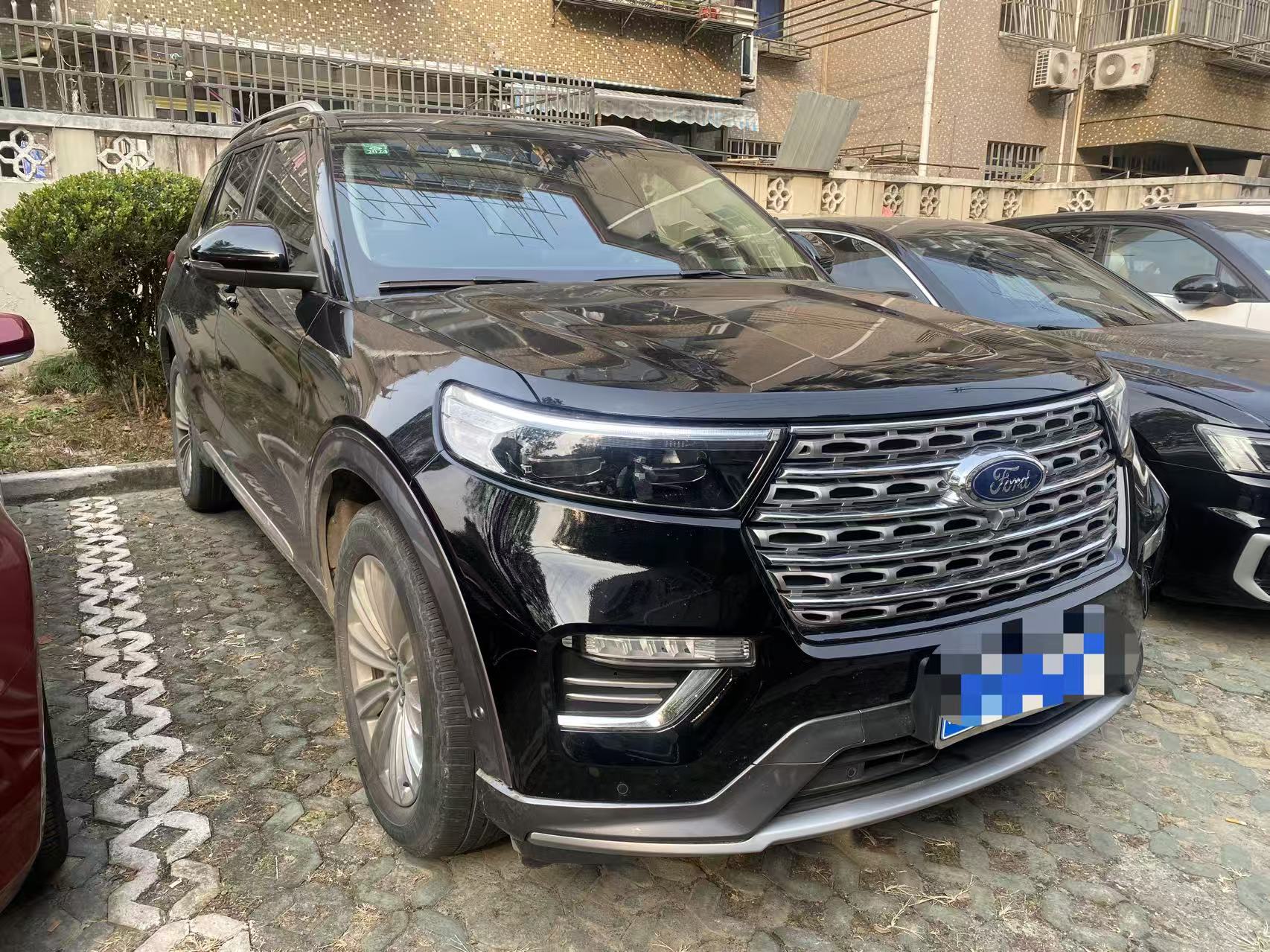 Ford Explorer 2022 #2 Ford Explorer 2022 car image #2