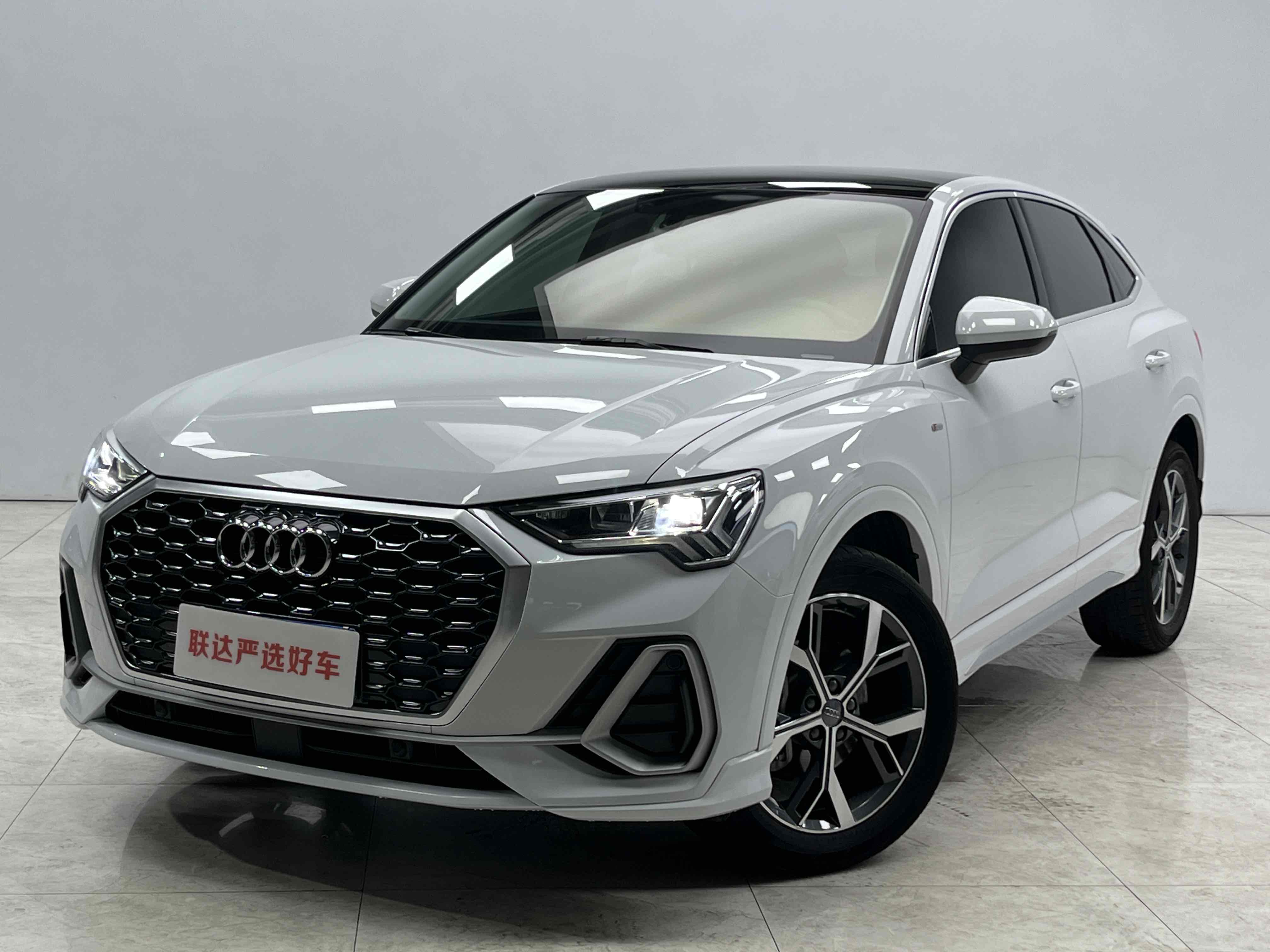 Audi Q3 Sportback 2021 #2 Audi Q3 Sportback 2021 car image #2