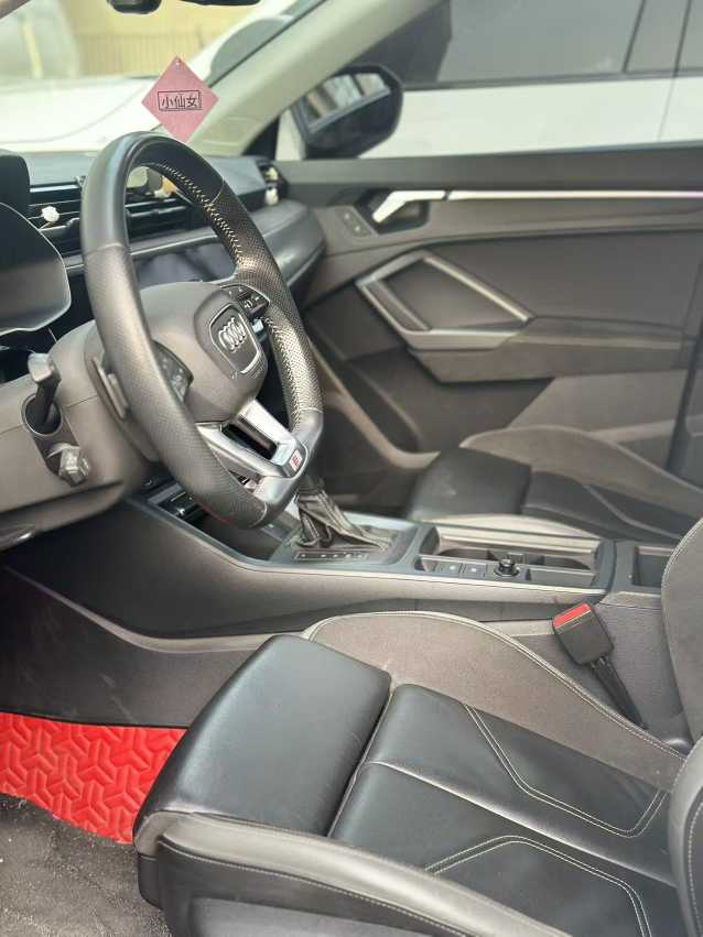 Audi Q3 Sportback 2021 car image #2