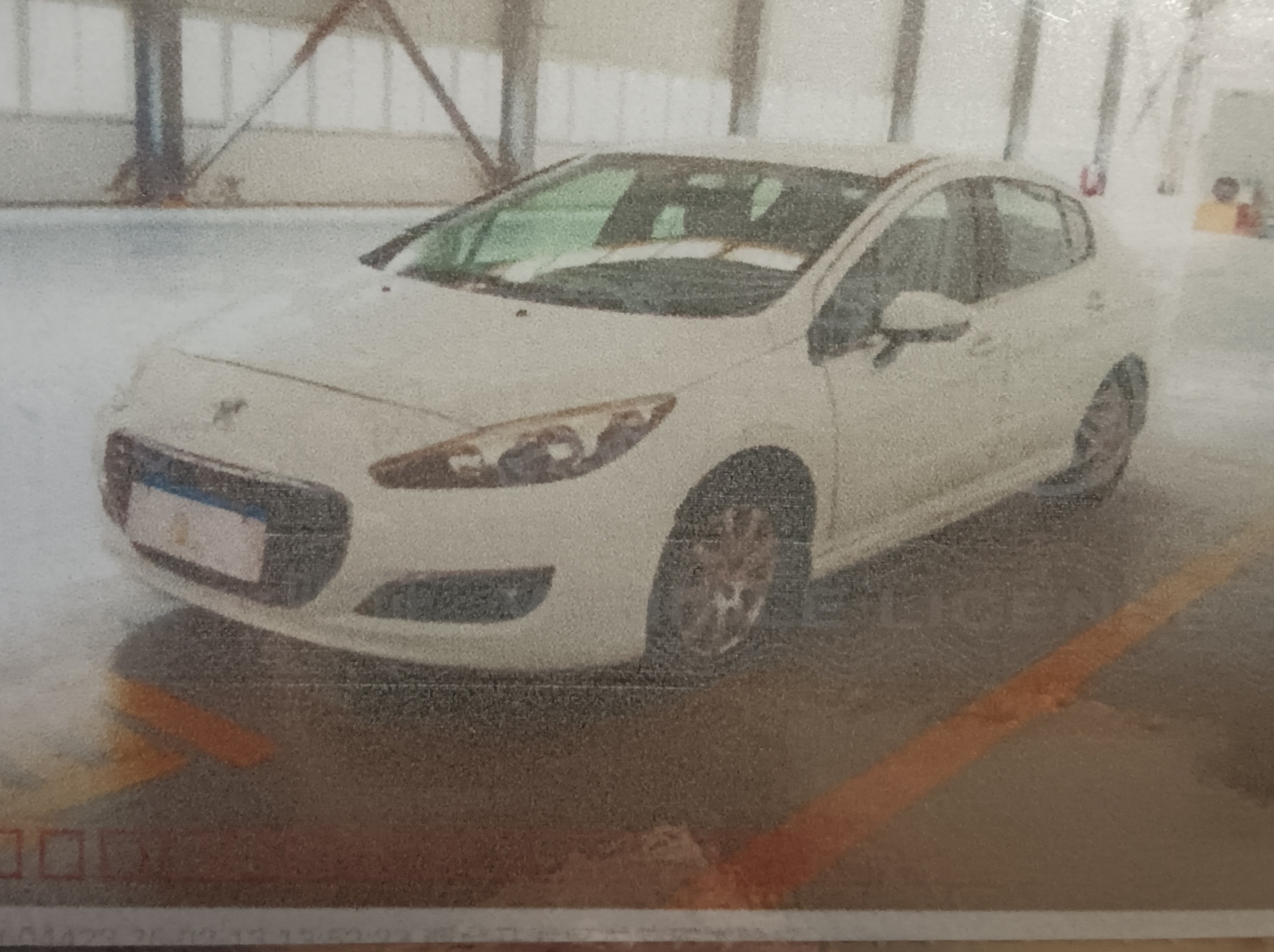 标致 标致308 2013 汽车图片 #2