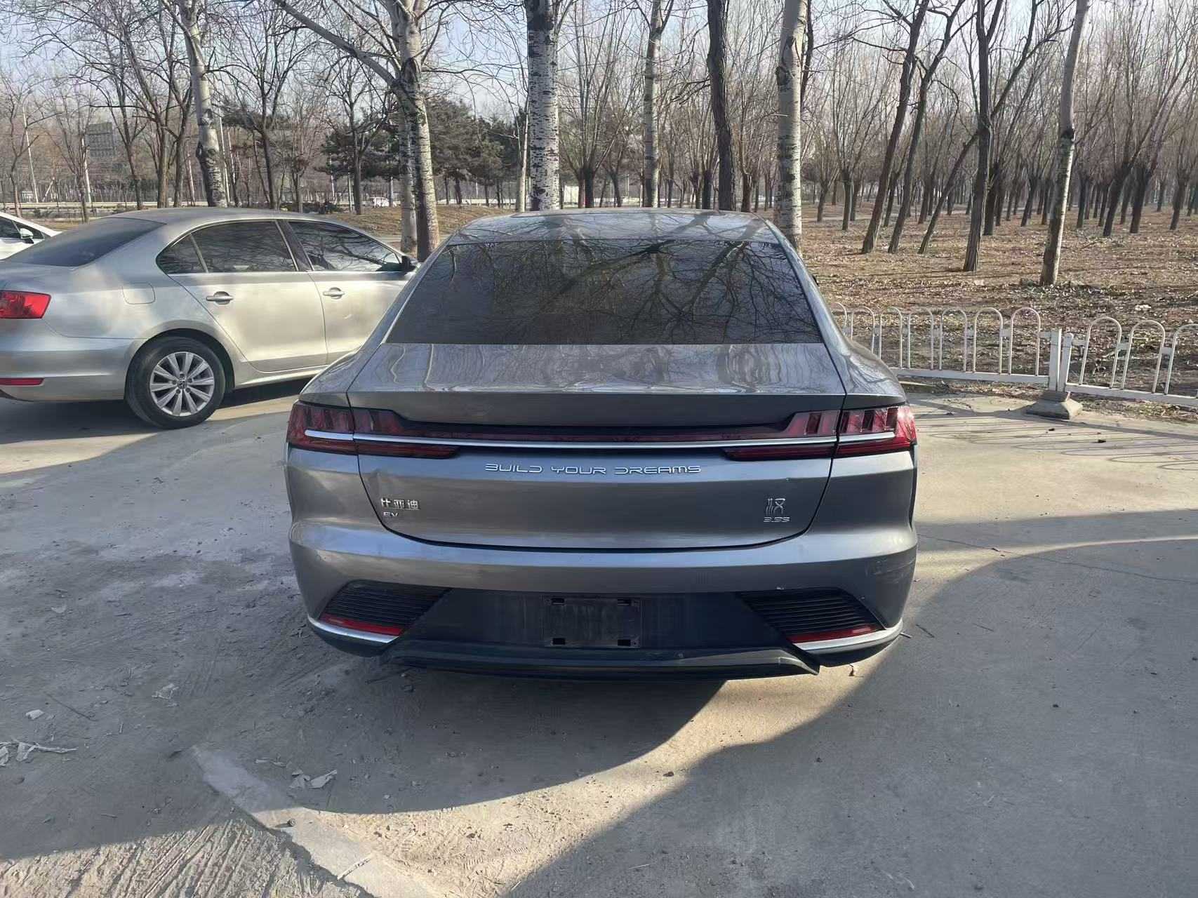 BYD Han 2021 #2 BYD Han 2021 car image #2