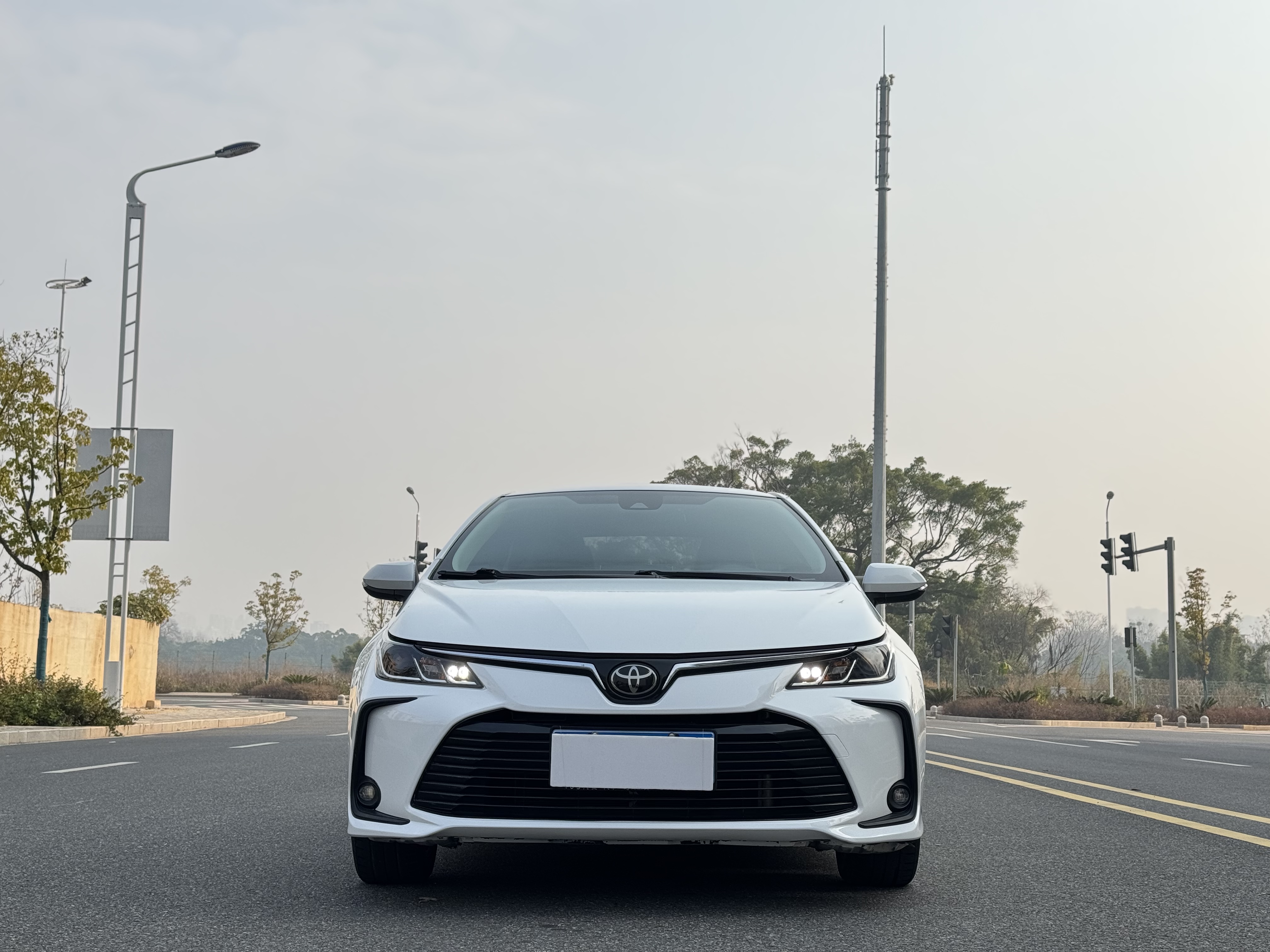 Toyota Corolla 2021 car image #2