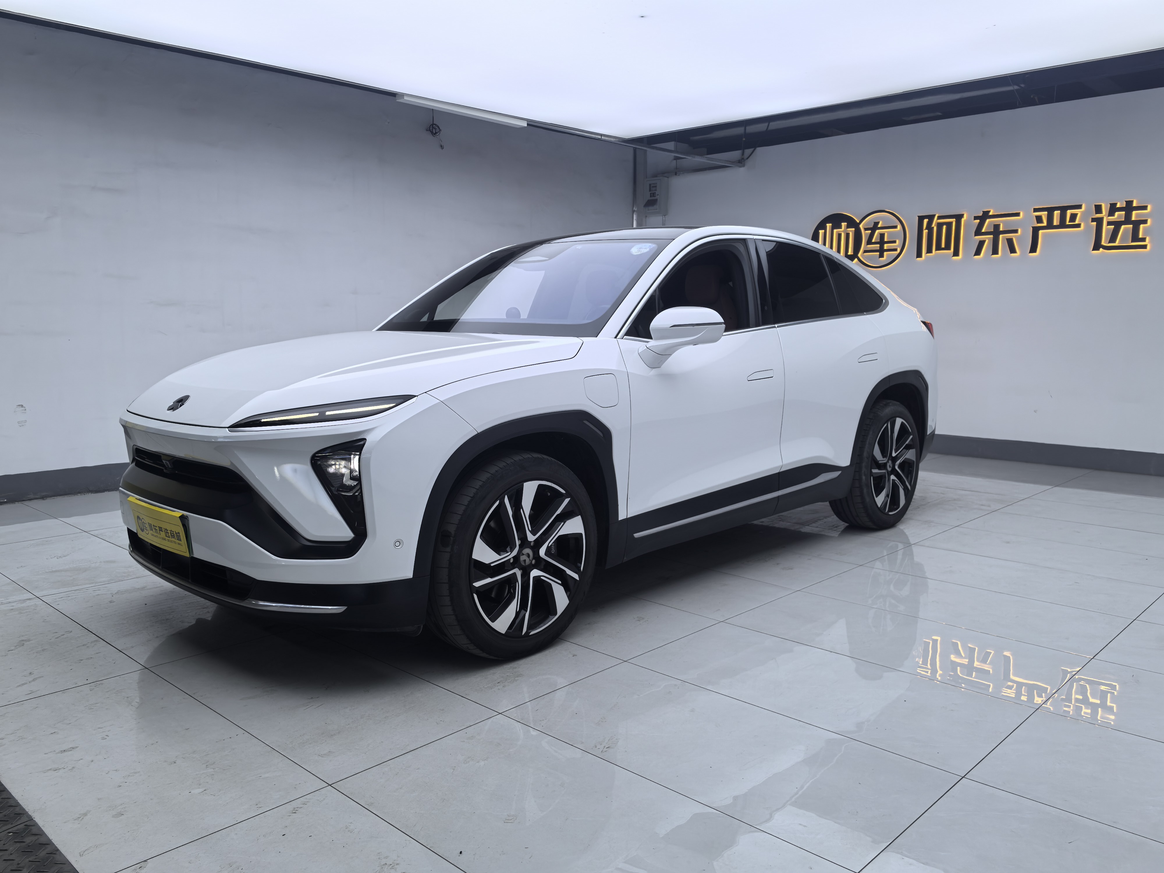 蔚来 蔚来EC6 2021 汽车图片 #2