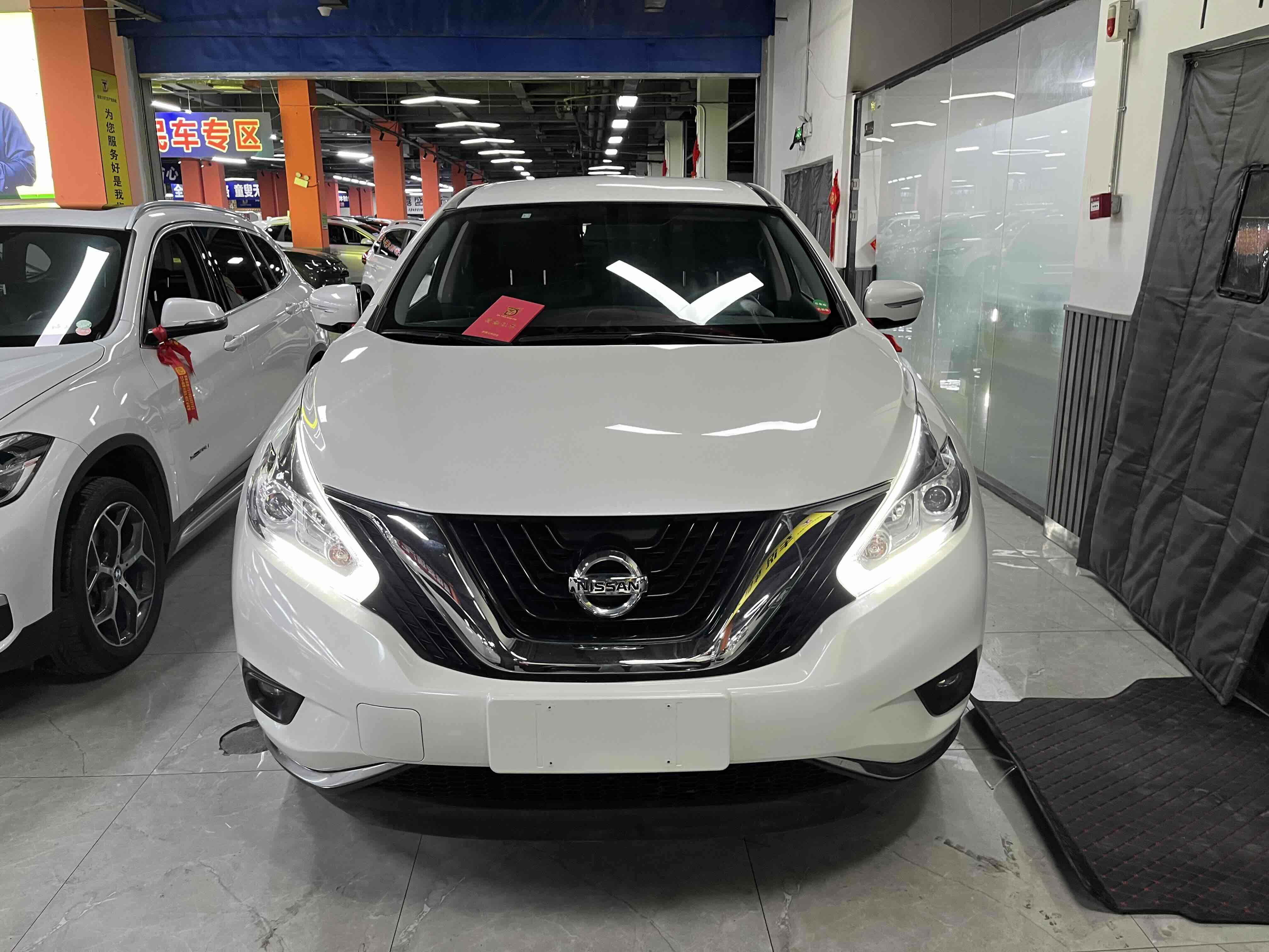 Nissan Murano 2023 image de voiture #2