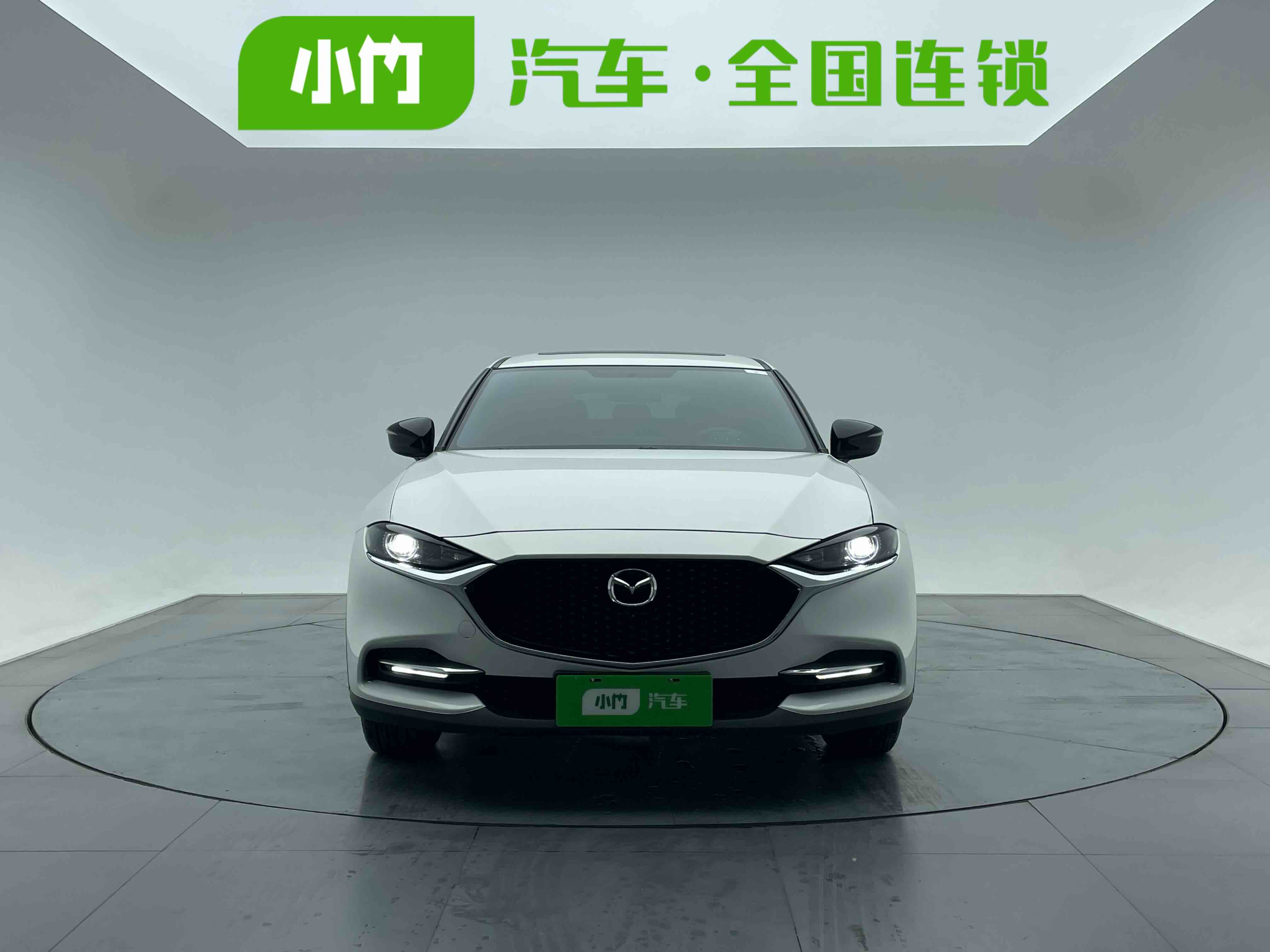 Mazda CX-4 2023 car image #2