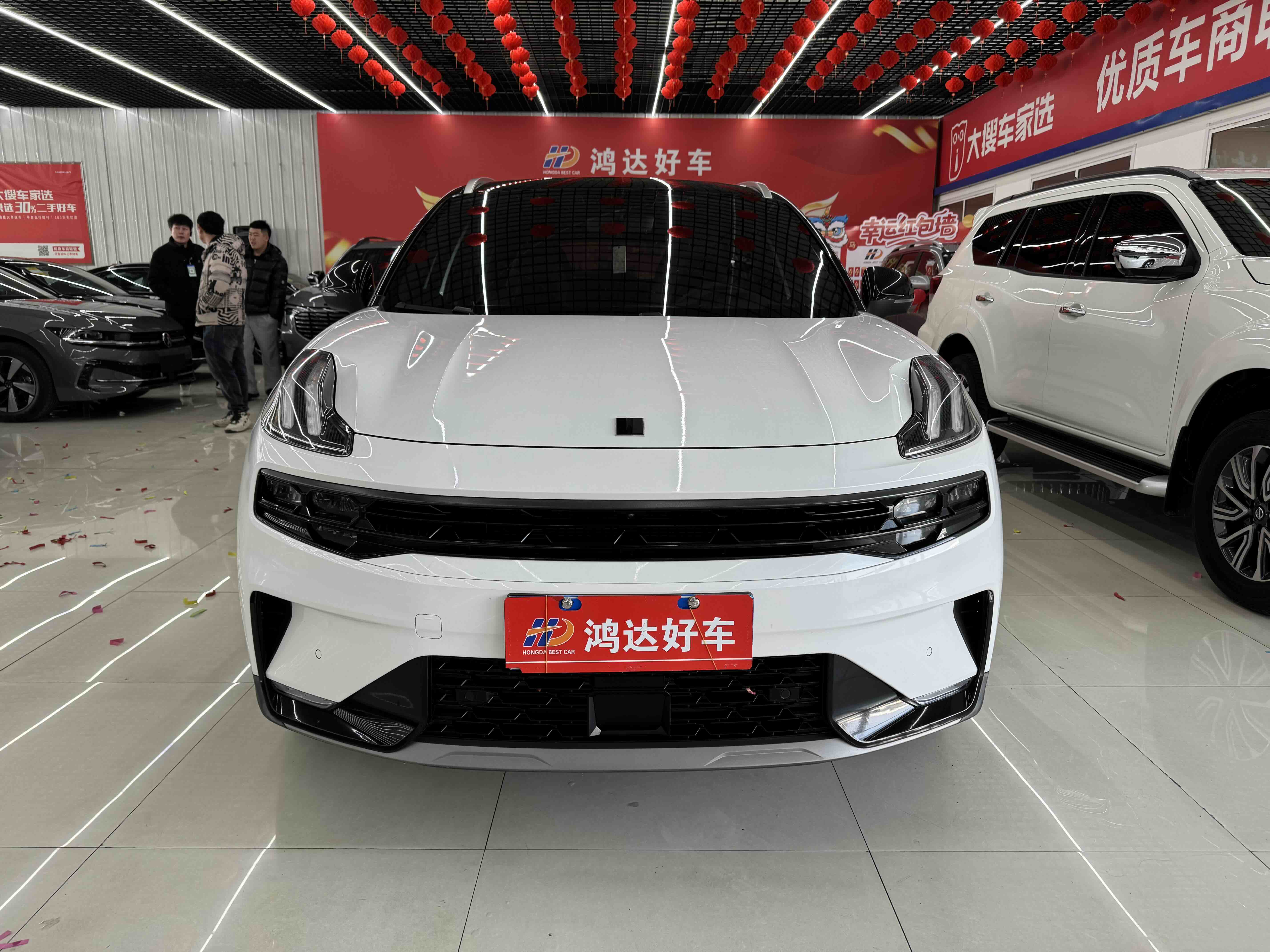 Lynk & Co 06 2021 car image #2