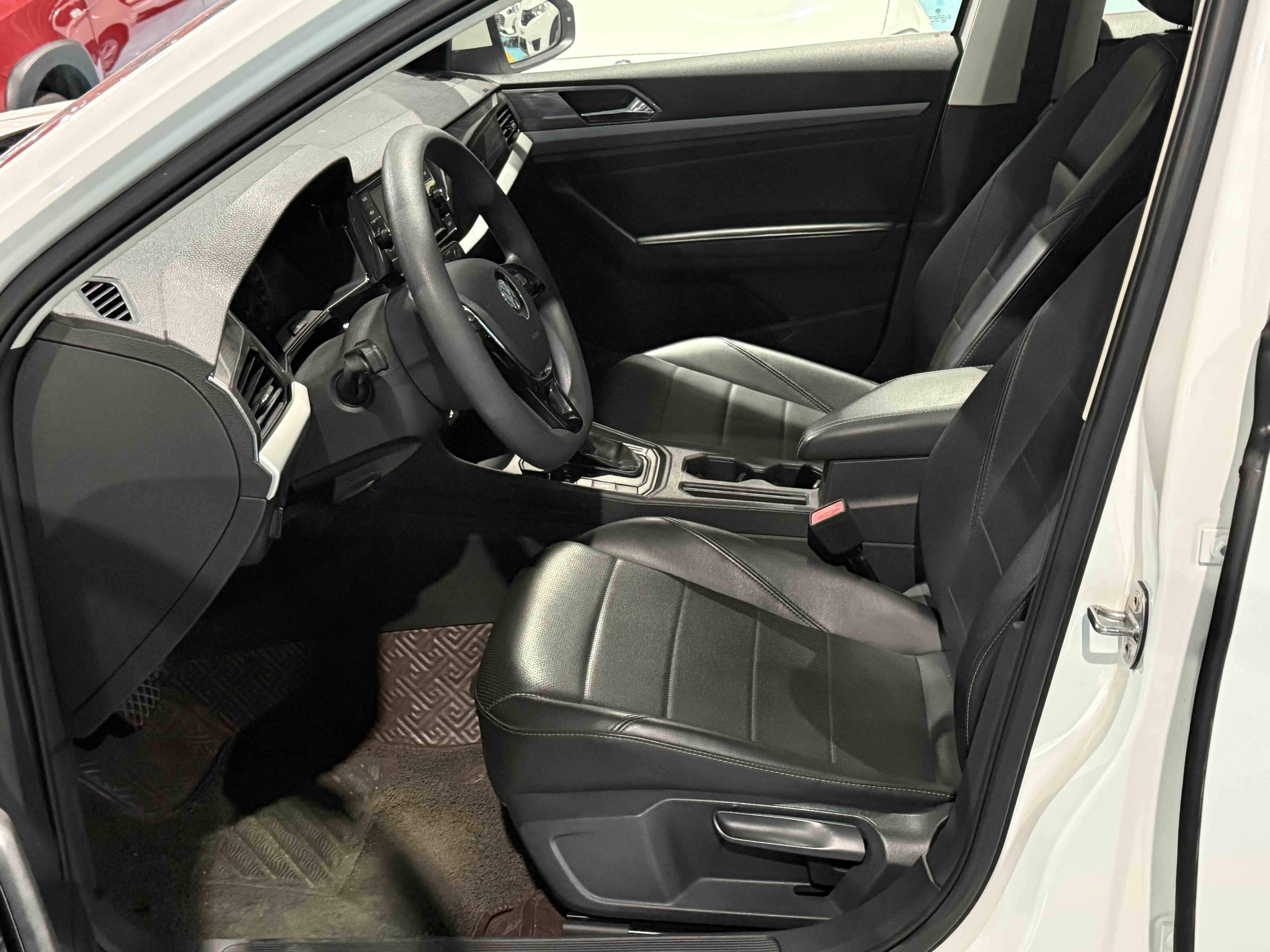 Volkswagen Lavida 2021 #2 Volkswagen Lavida 2021 car image #2
