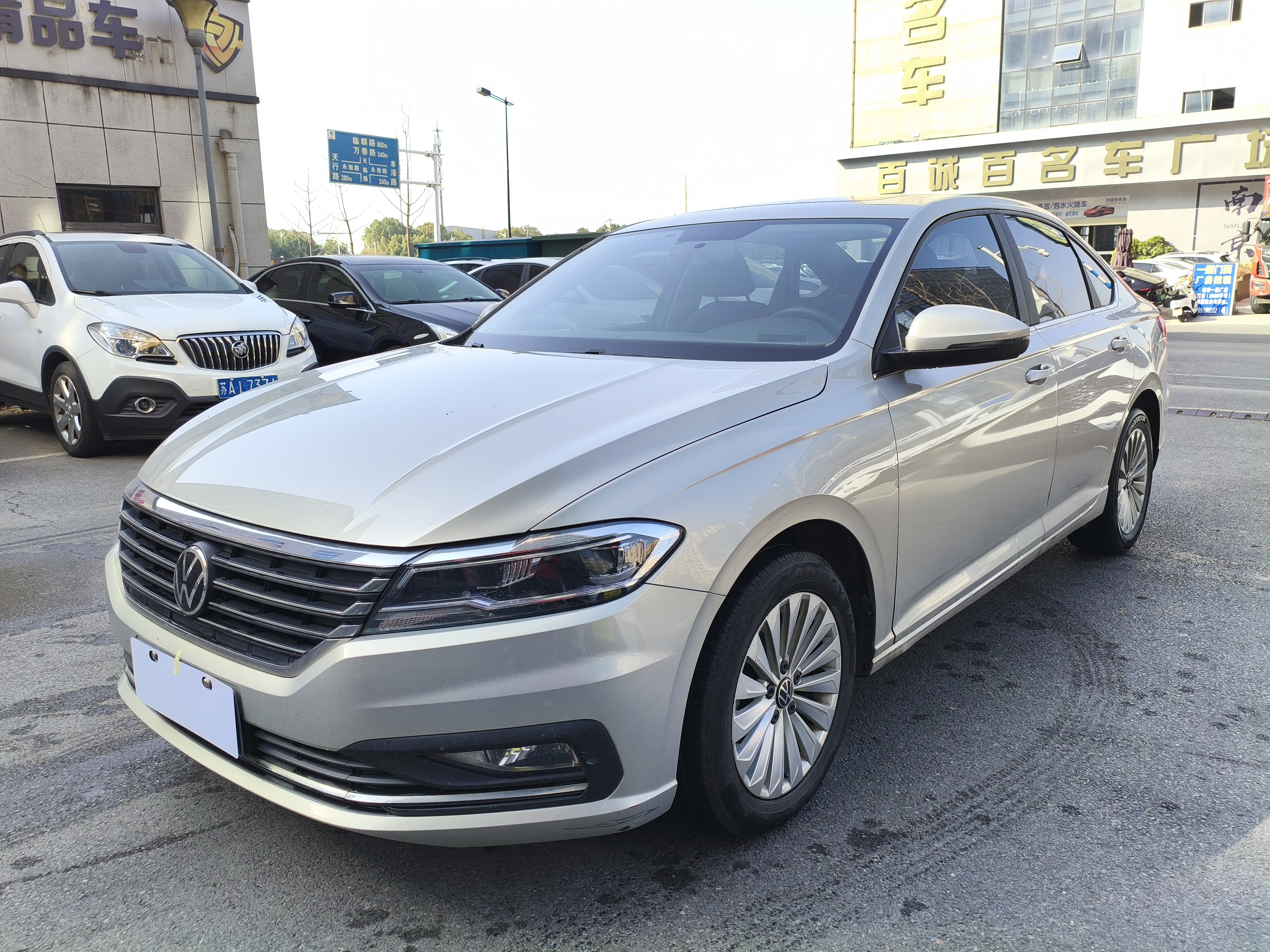 Volkswagen Lavida 2021 #2 Volkswagen Lavida 2021 car image #2