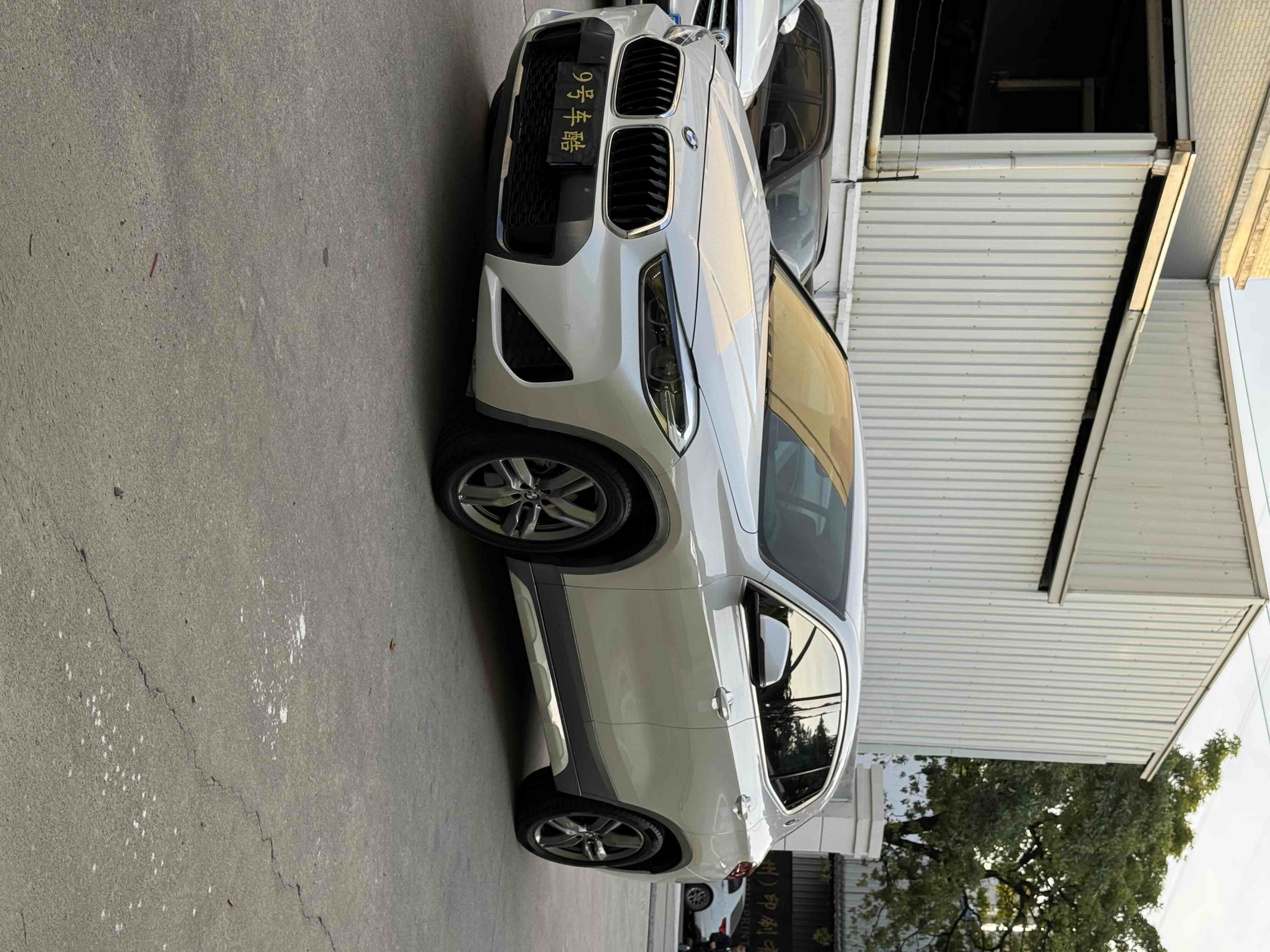 BMW X2 2021 car image #2