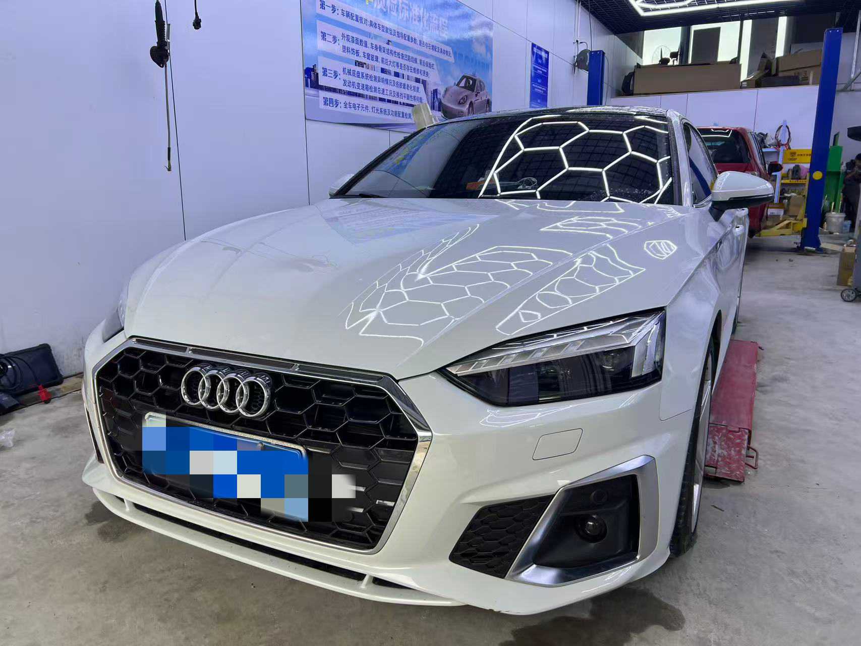 Audi A5 (Imported) 2022 изображение автомобиля #2