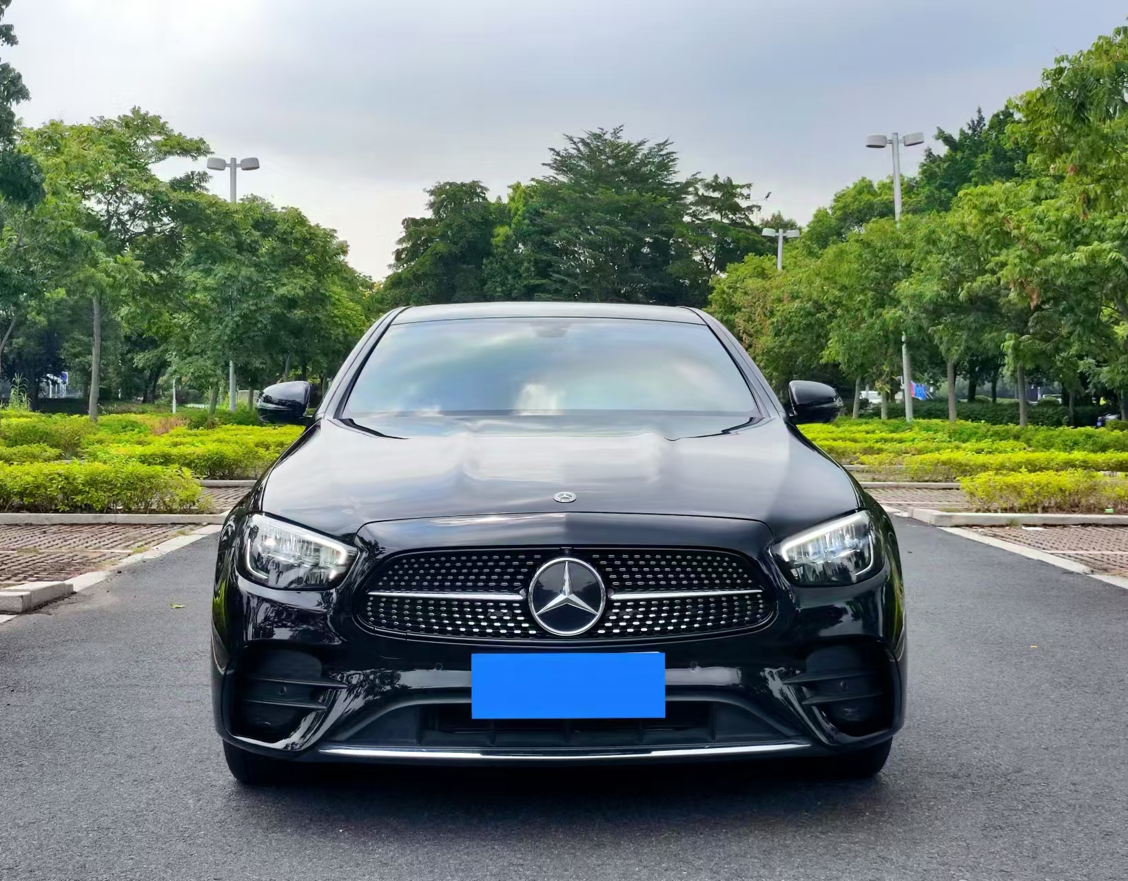 Mercedes-Benz E Class 2021 car image #2