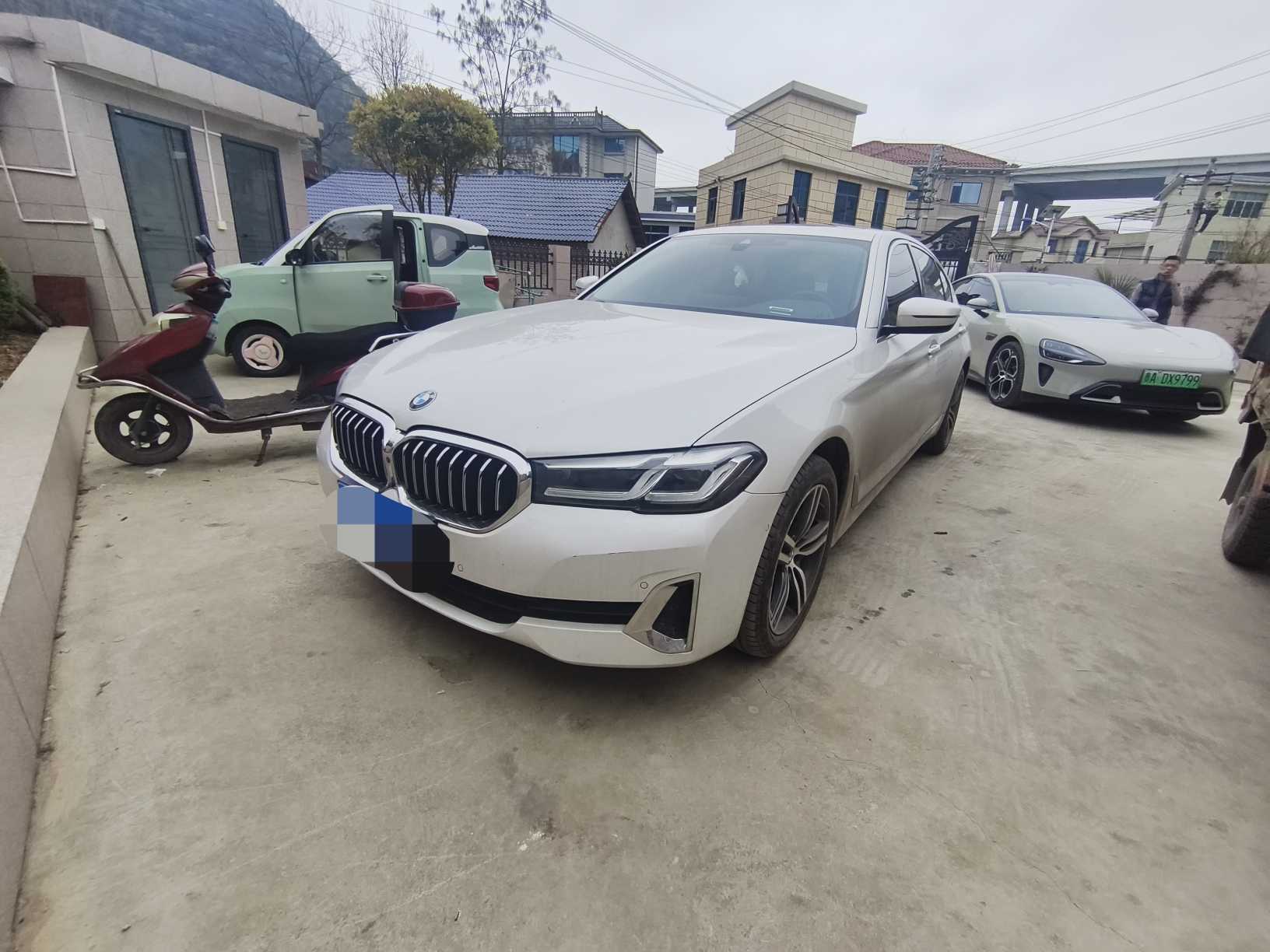 BMW 5 Series 2021 car image #2