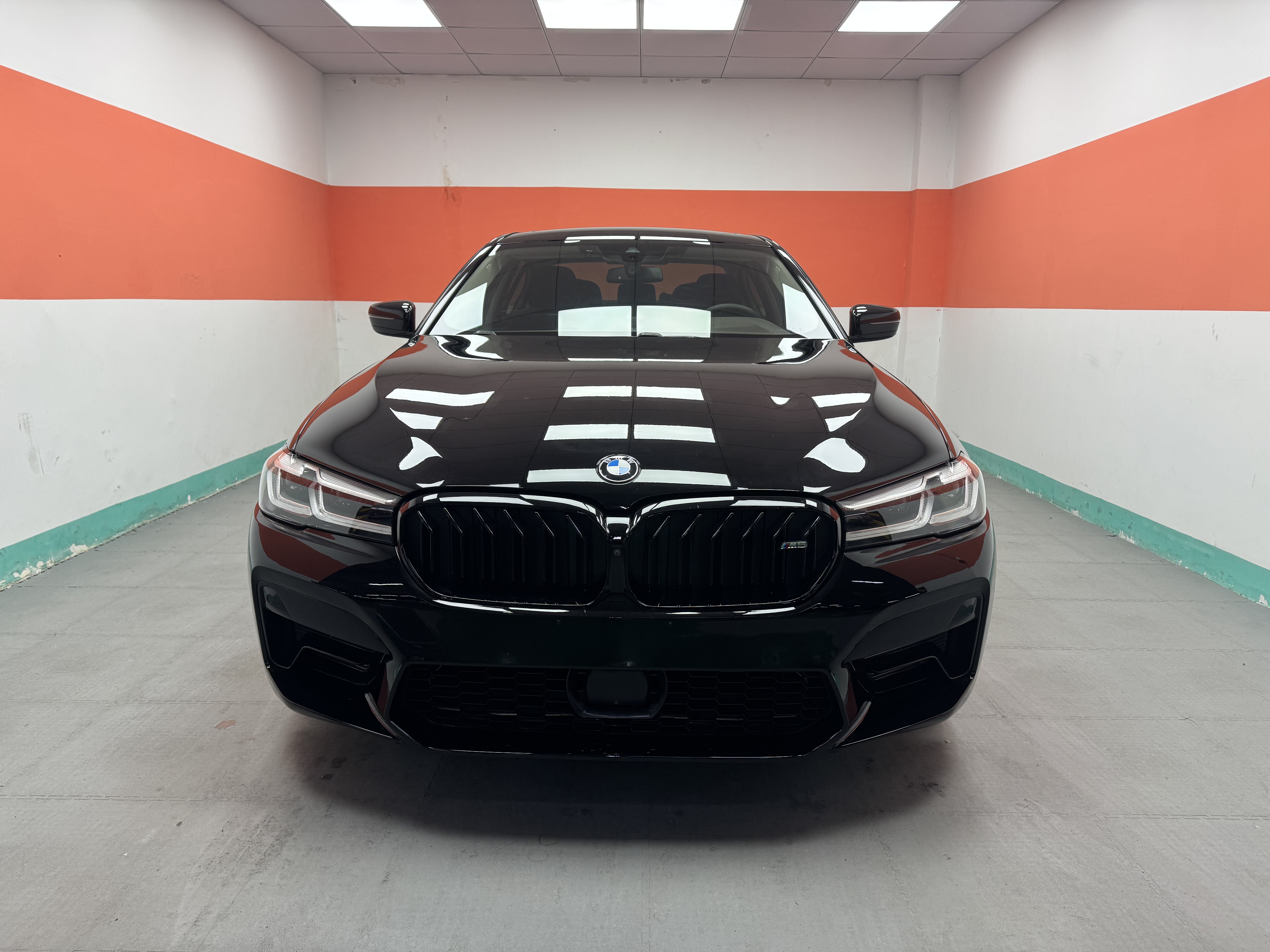 BMW 5 Series 2020 car image #2