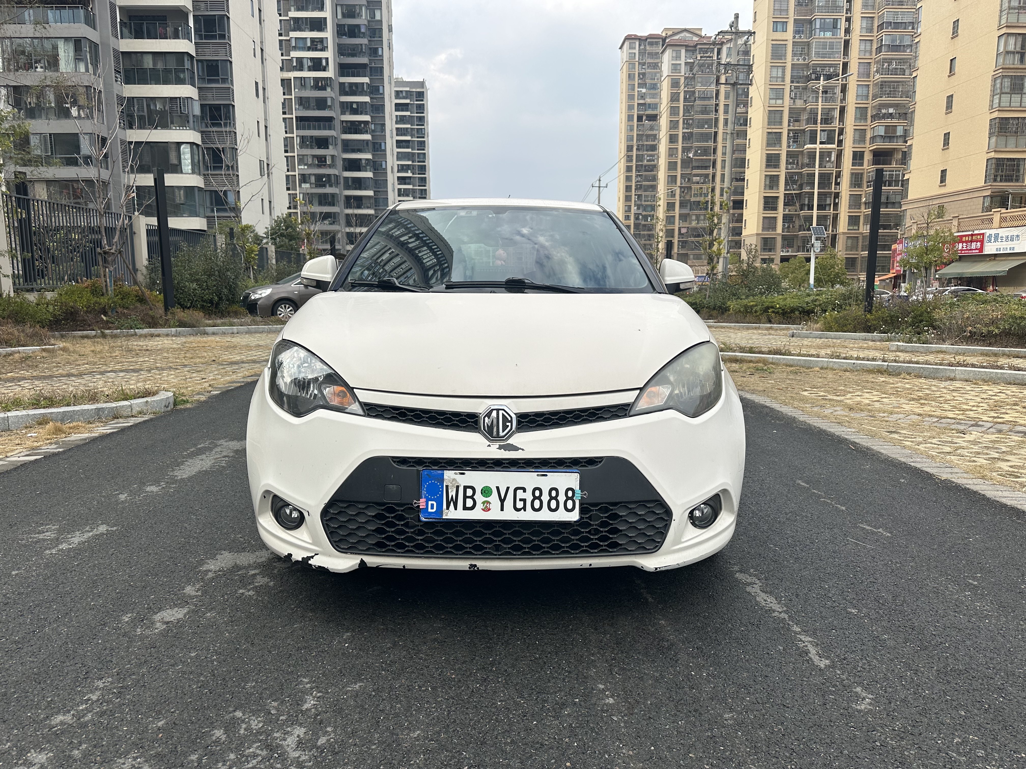 MG 3 2014 car image #2