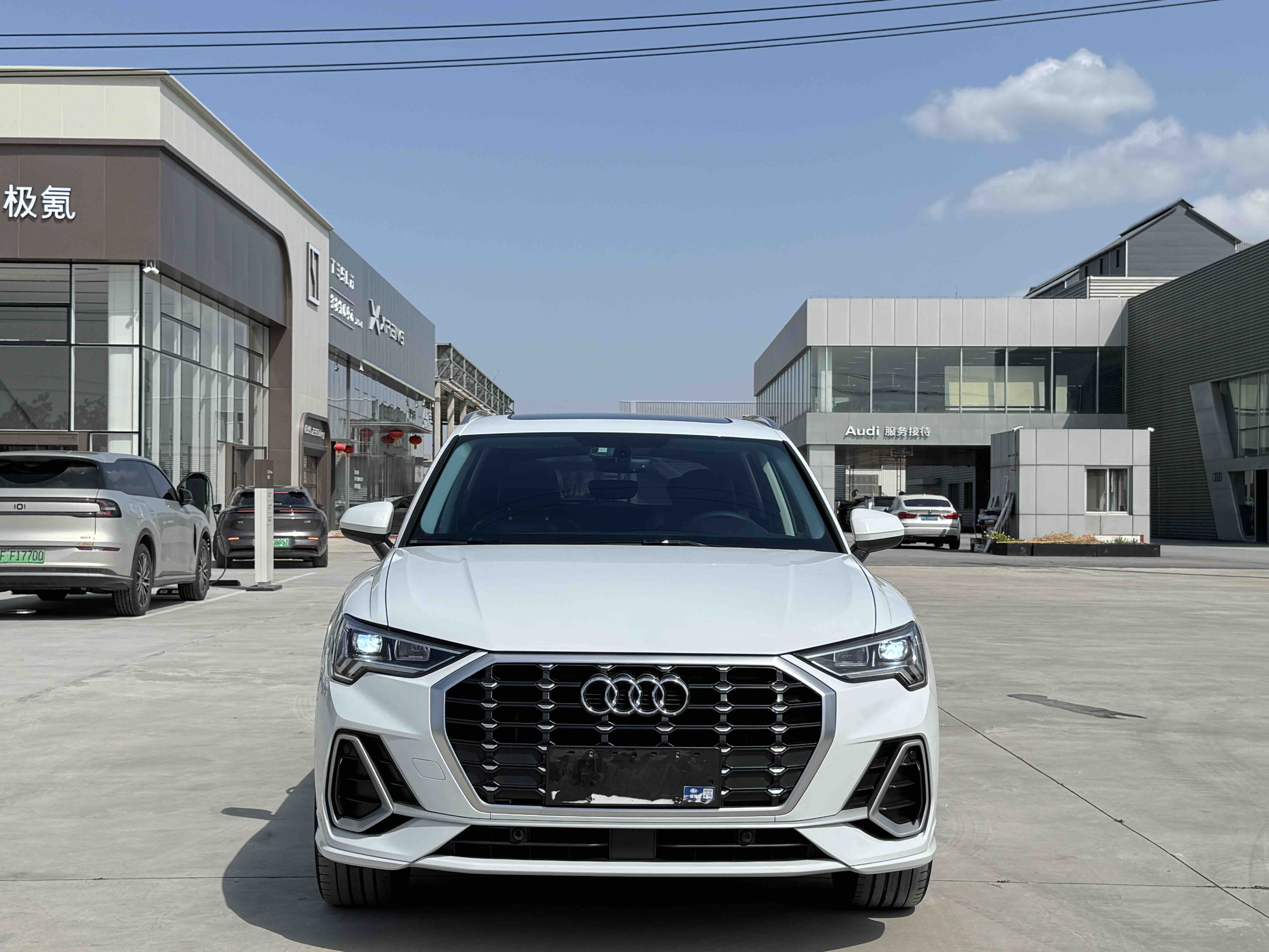Audi Q3 2021 #2 Audi Q3 2021 car image #2