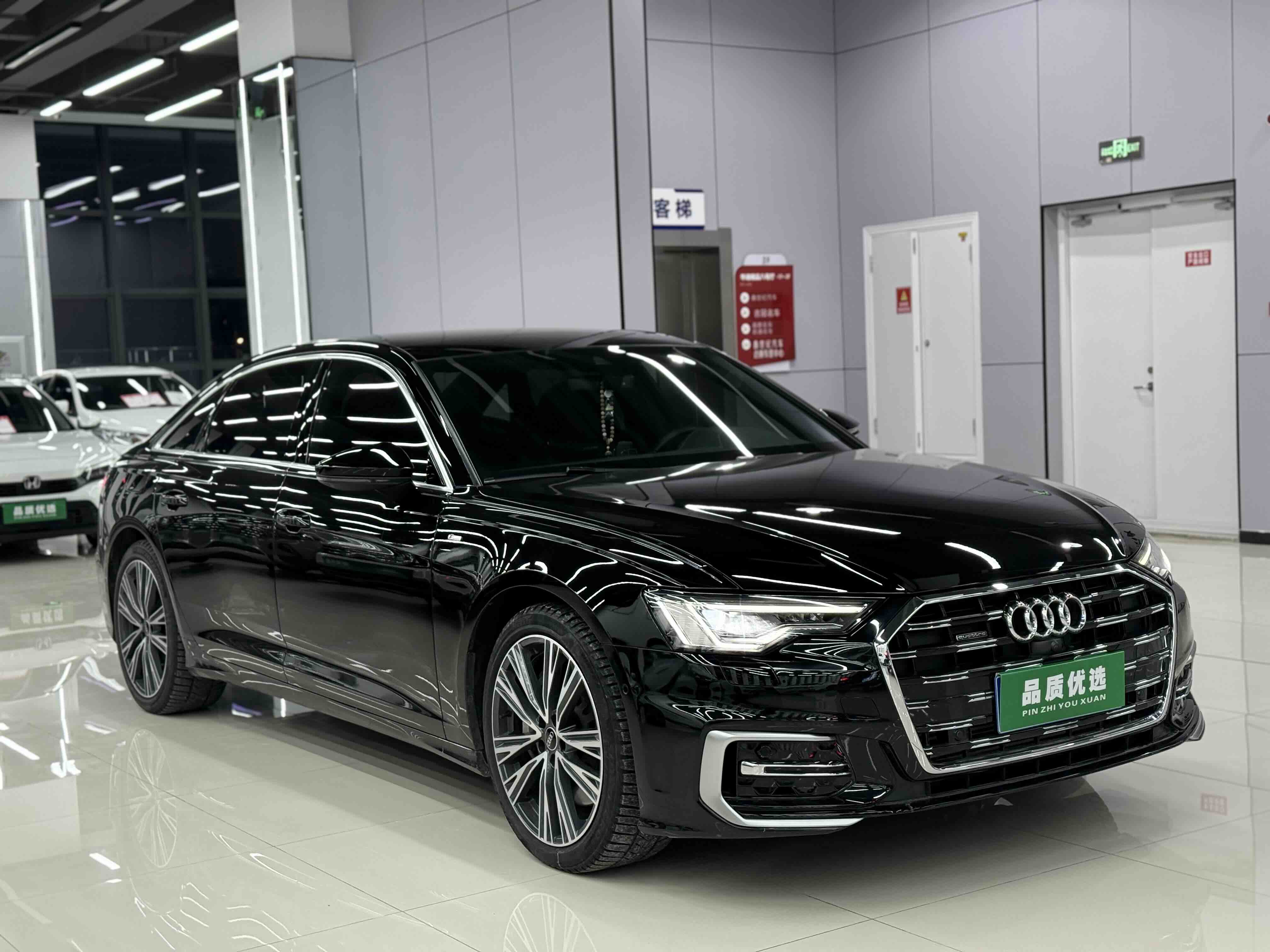 Audi A6L 2021 #2 Audi A6L 2021 car image #2