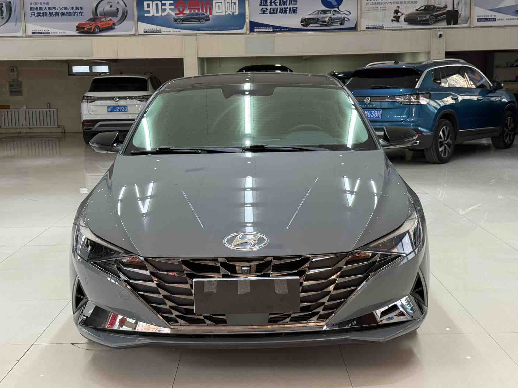 Hyundai Elantra 2021 immagine di auto #2