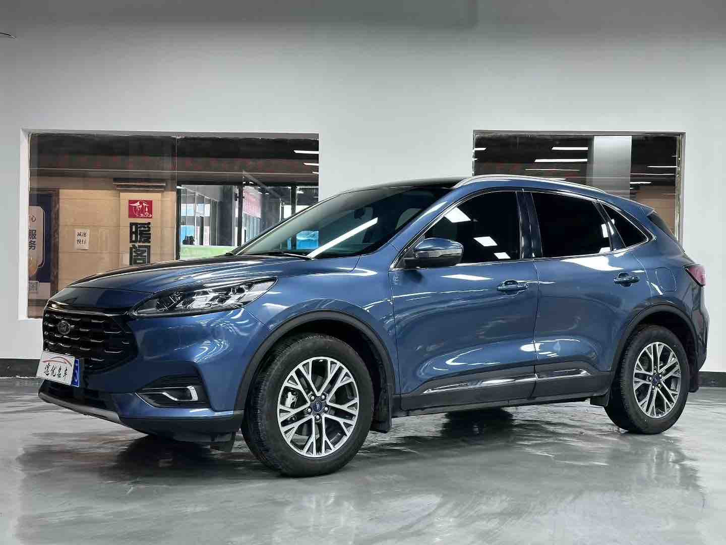 Ford Escape 2022 immagine di auto #2