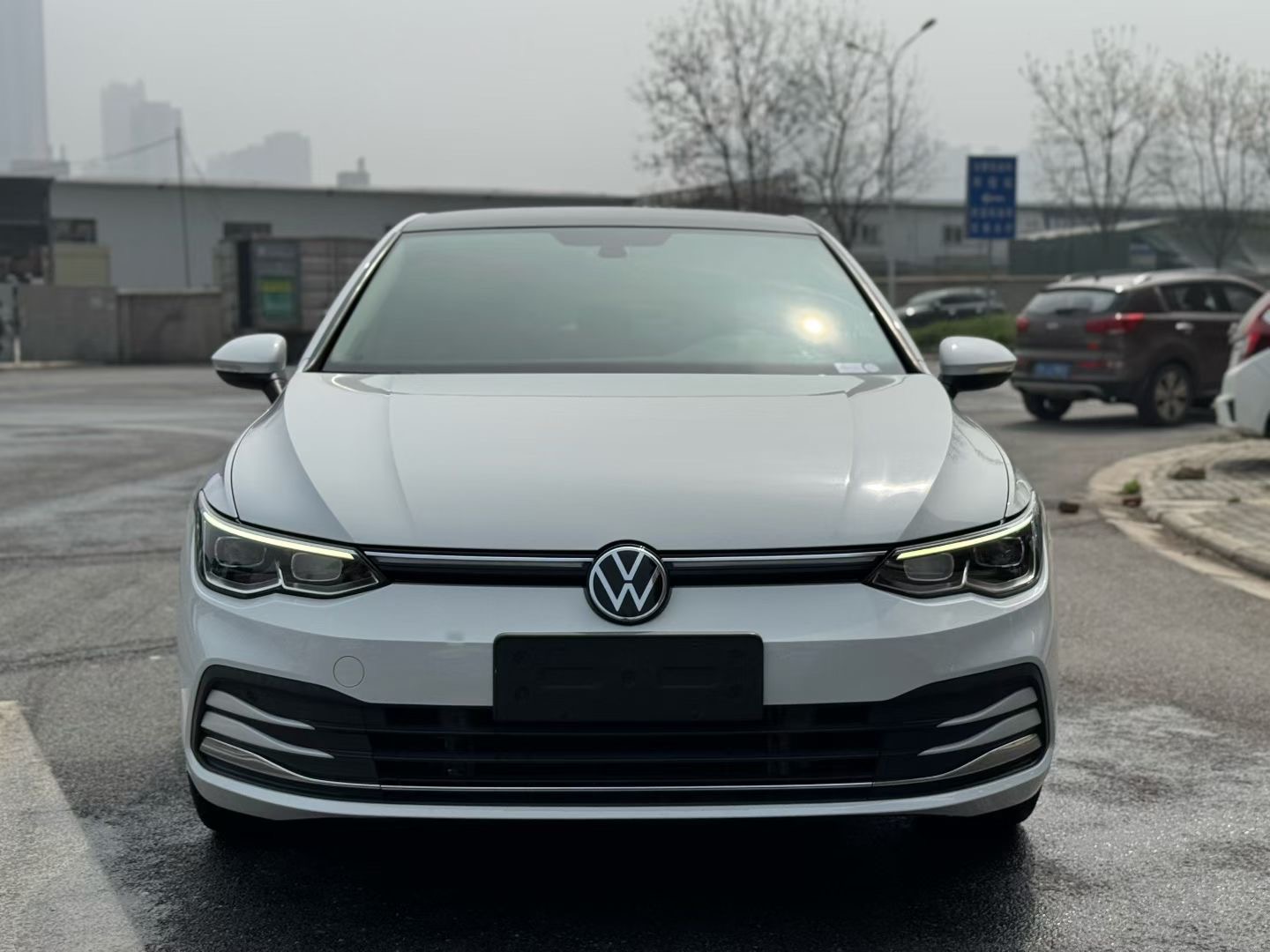 Volkswagen Golf 2021 immagine di auto #2