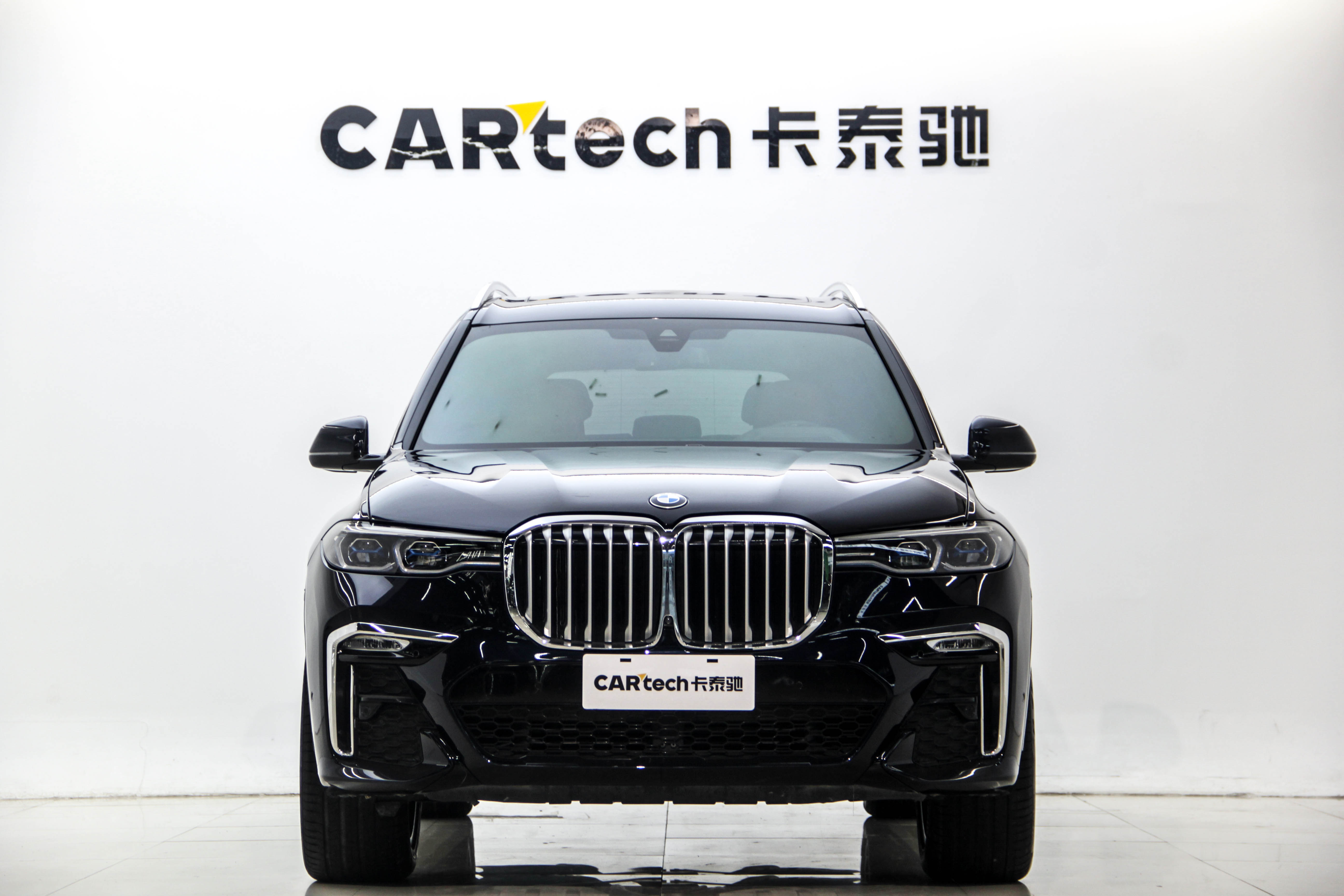 BMW X7 2021 immagine di auto #2