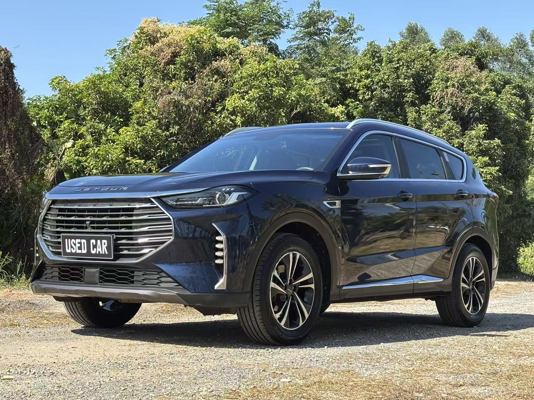 X70 PLUS 2021 car image #2