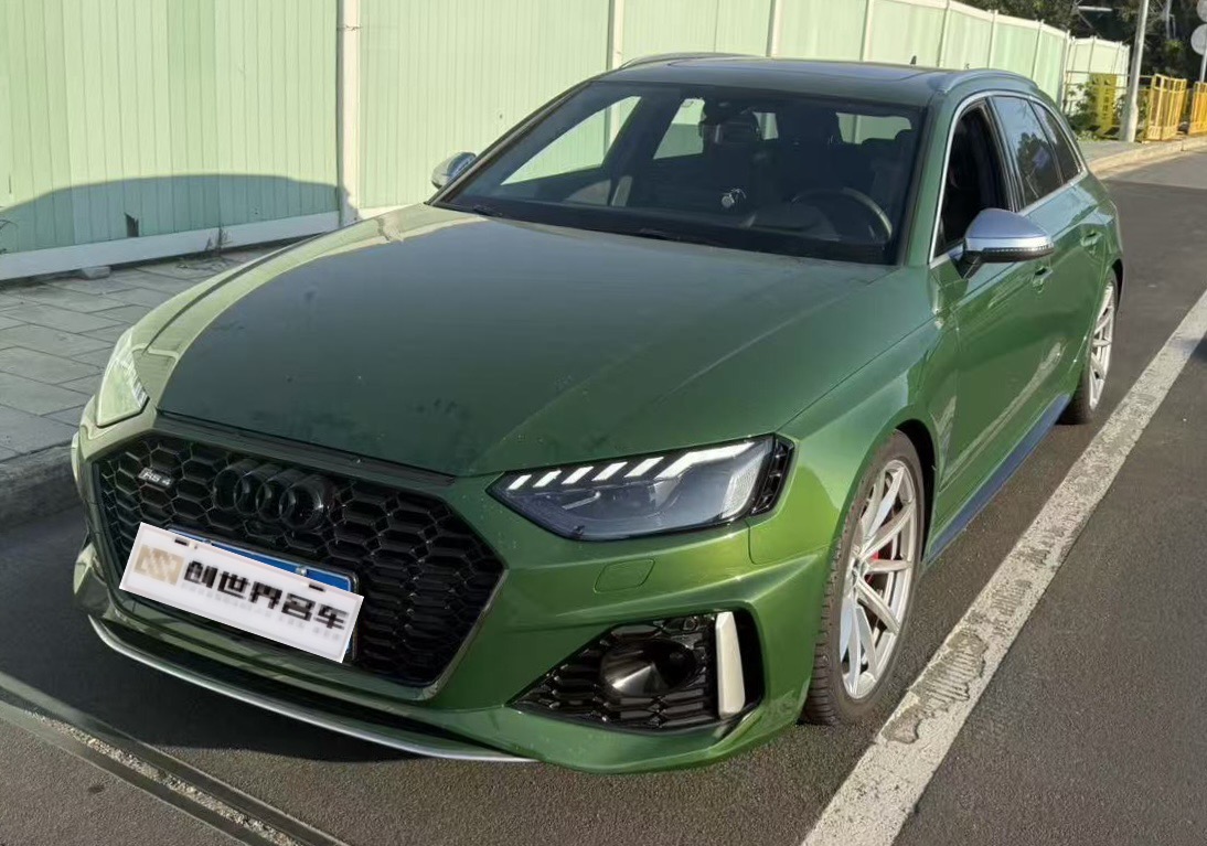 Audi RS 4 2021 #2 Audi RS 4 2021 изображение автомобиля #2